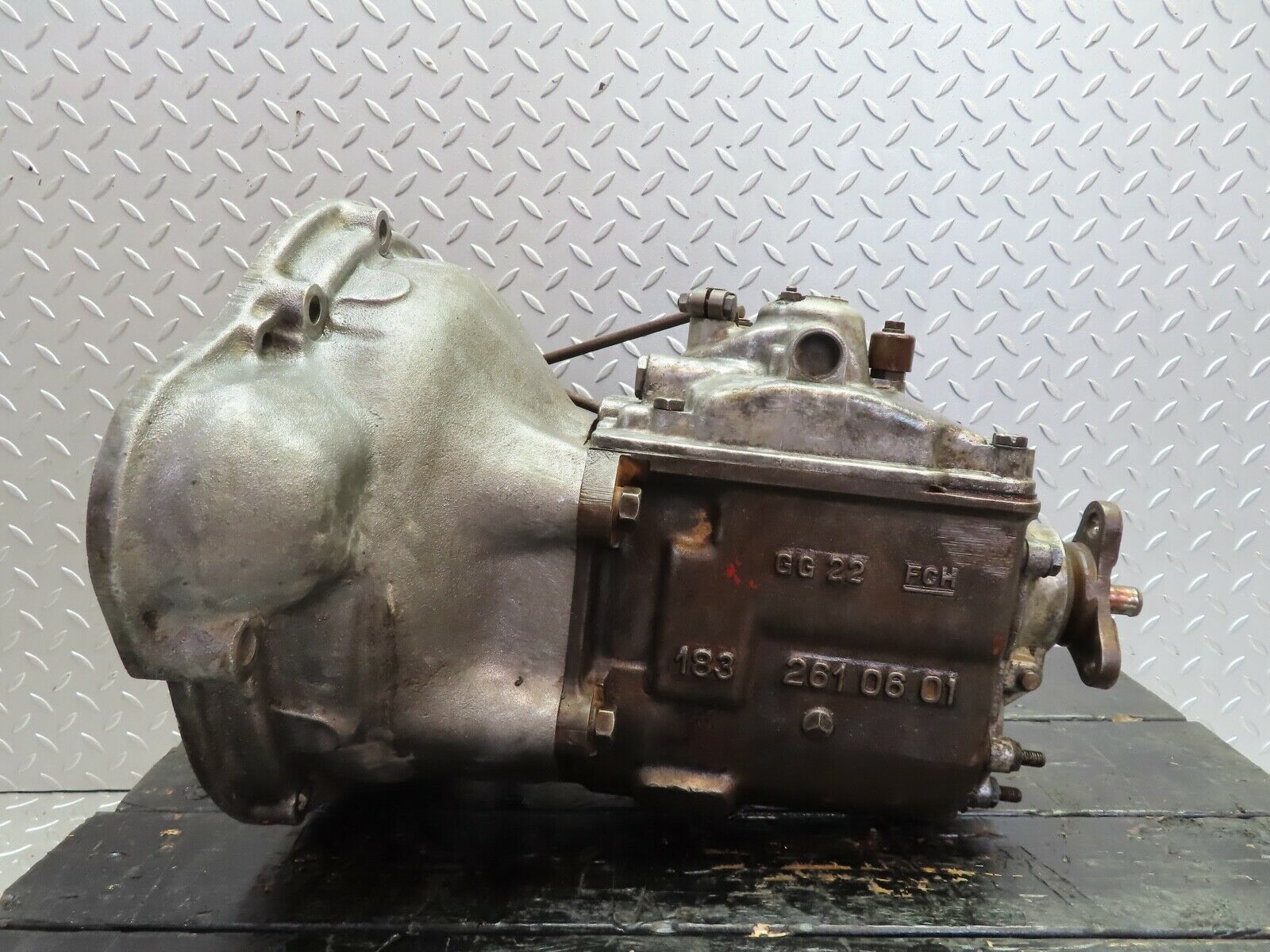 19294 Mercedes-Benz W120 W121 Manual Gearbox 1832610601
