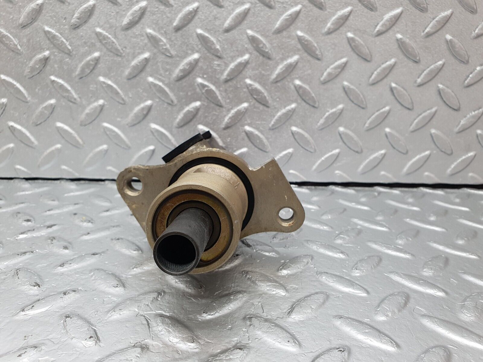 41449 Mercedes-Benz W124 200E Brake Master Cylinder ATE