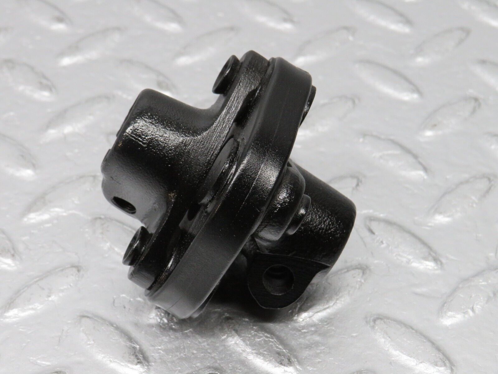 38529 Mercedes-Benz R129 280SL Coupe Steering Column Lower Shaft Connector 1264620146