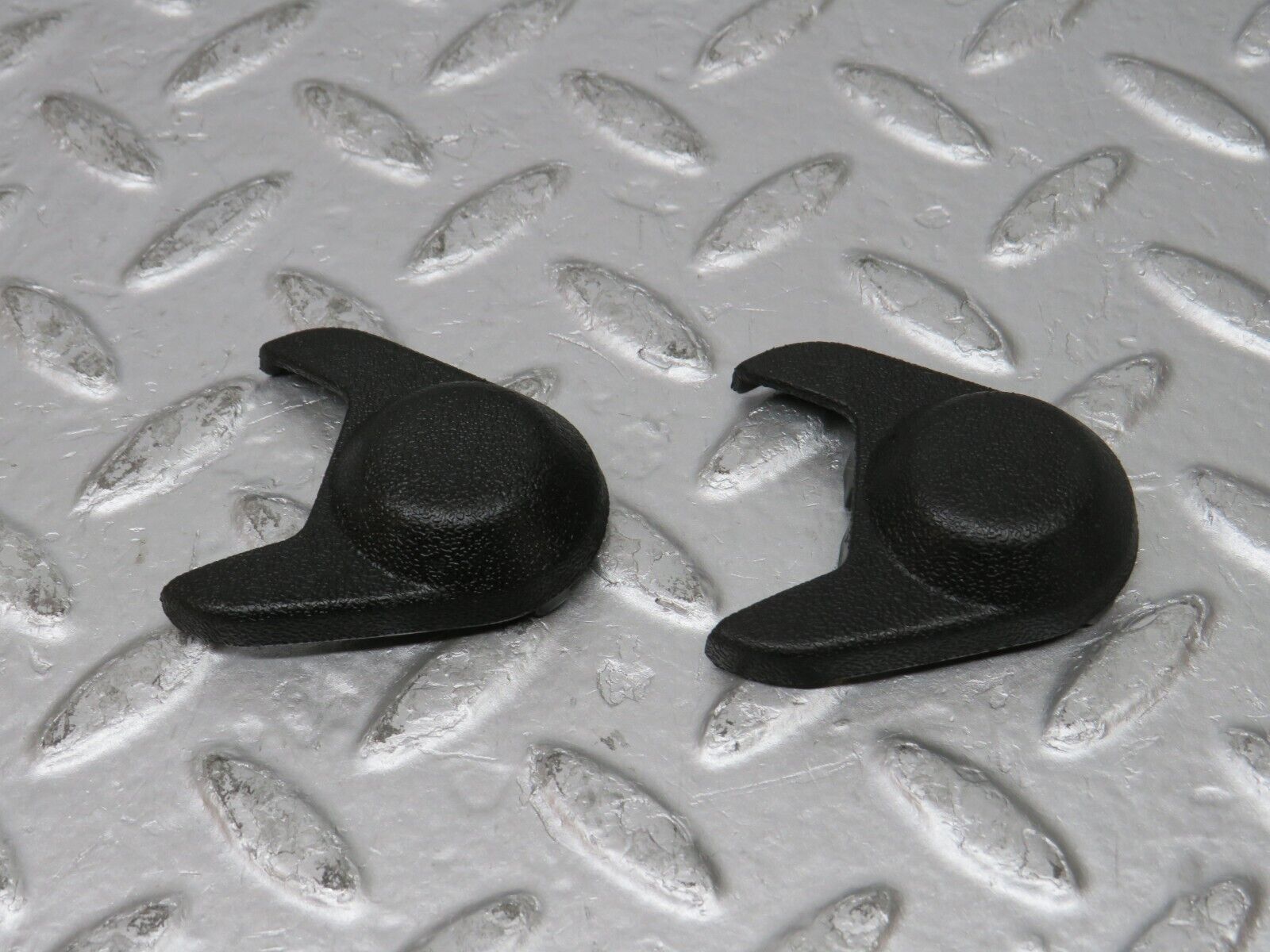 31849 Mercedes-Benz W201 190LE 1.8L Seat Belt Cover Pair 1248680230