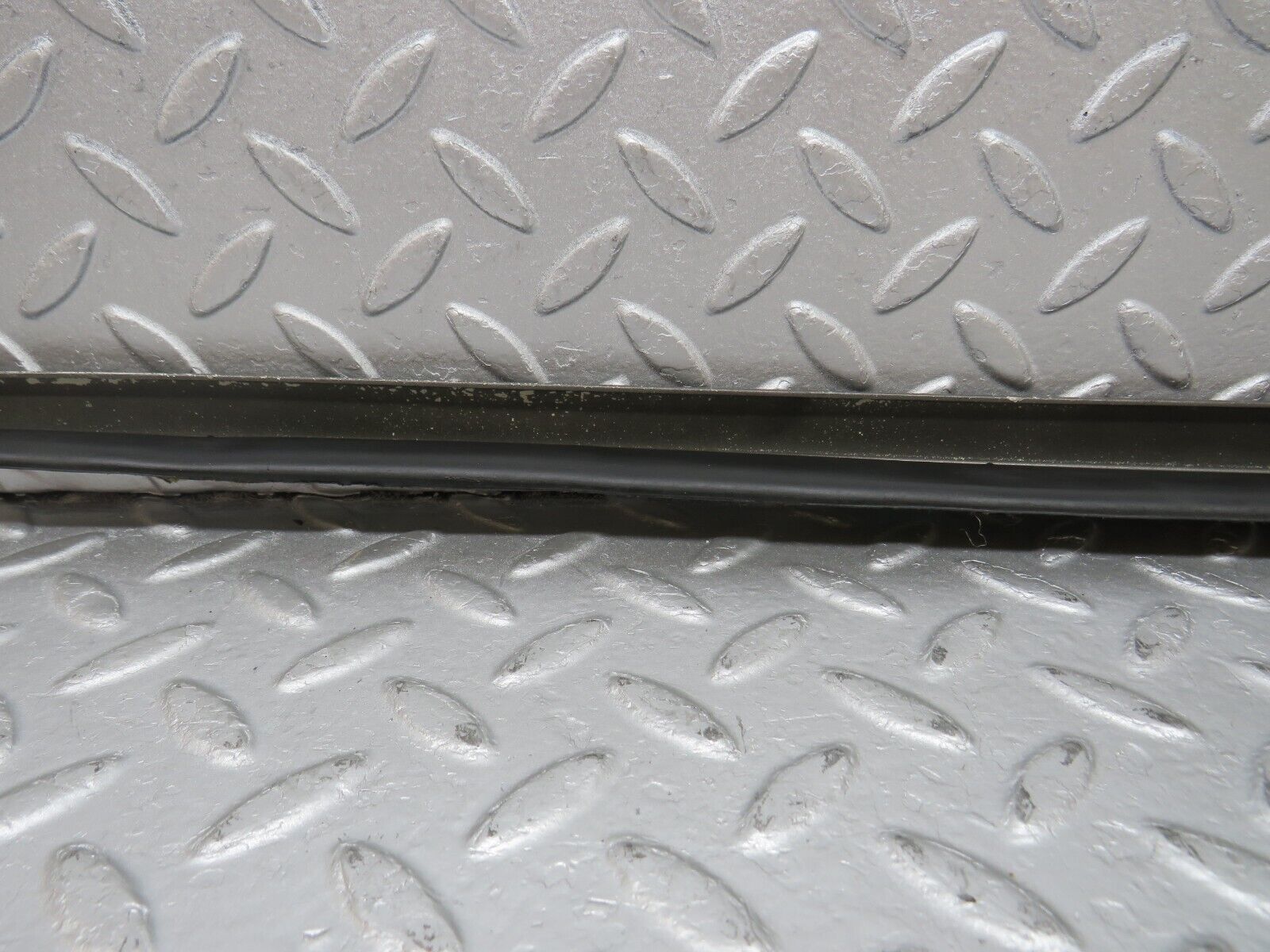 36058 Mercedes-Benz W126 420SE A Pillar Exterior Trim Left Side 1266981598