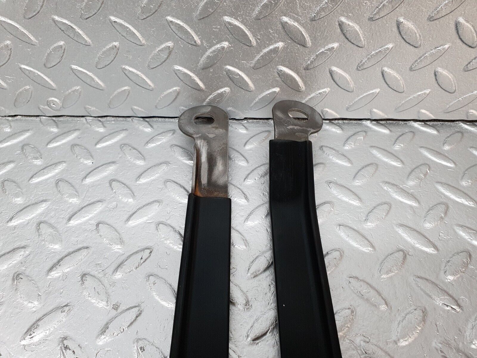 40783 Mercedes-Benz W123 300D Seat Belt Runner Pair