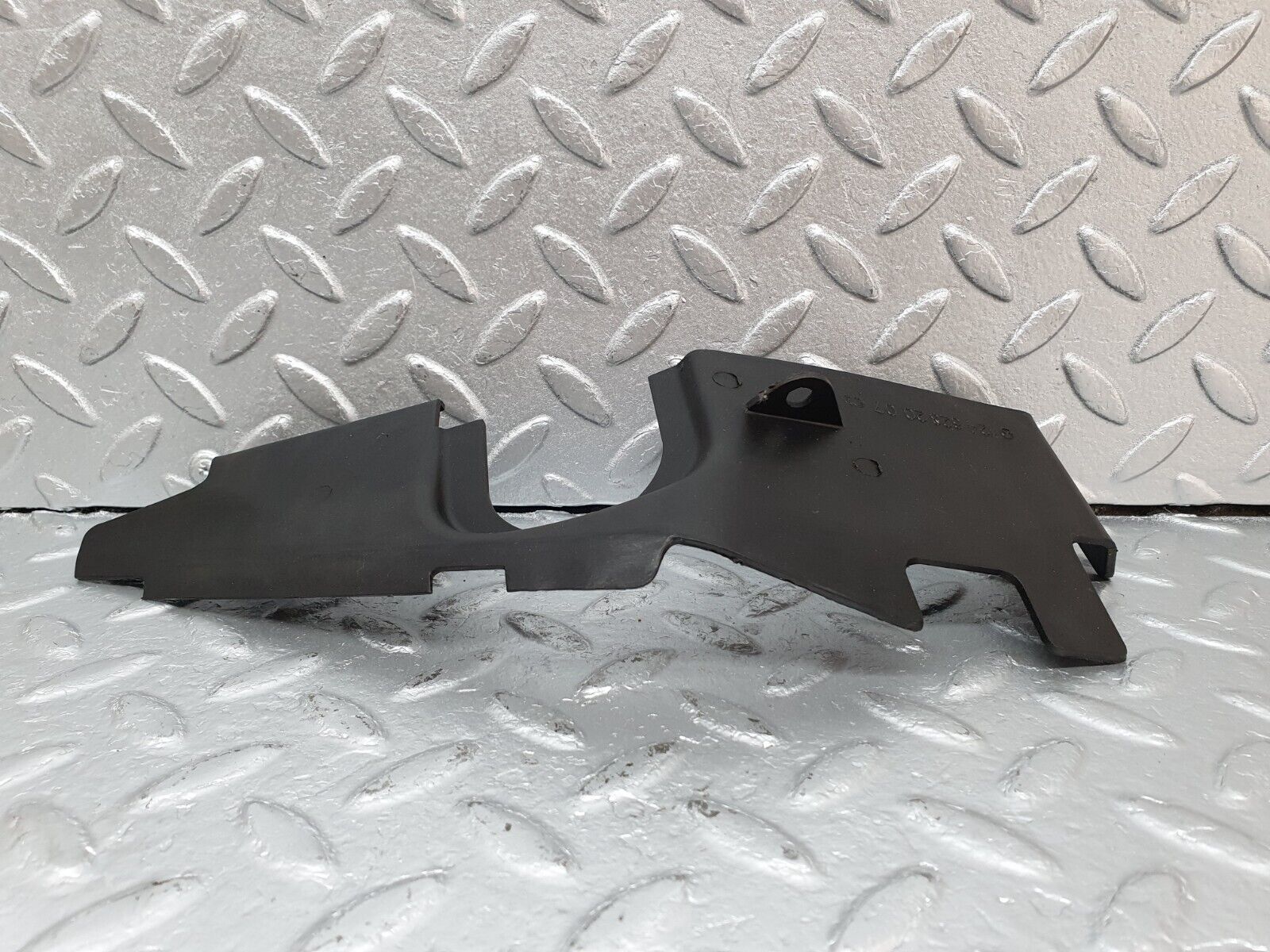 41552 Mercedes-Benz W124 200E Headlight Frame Cover 1246282007