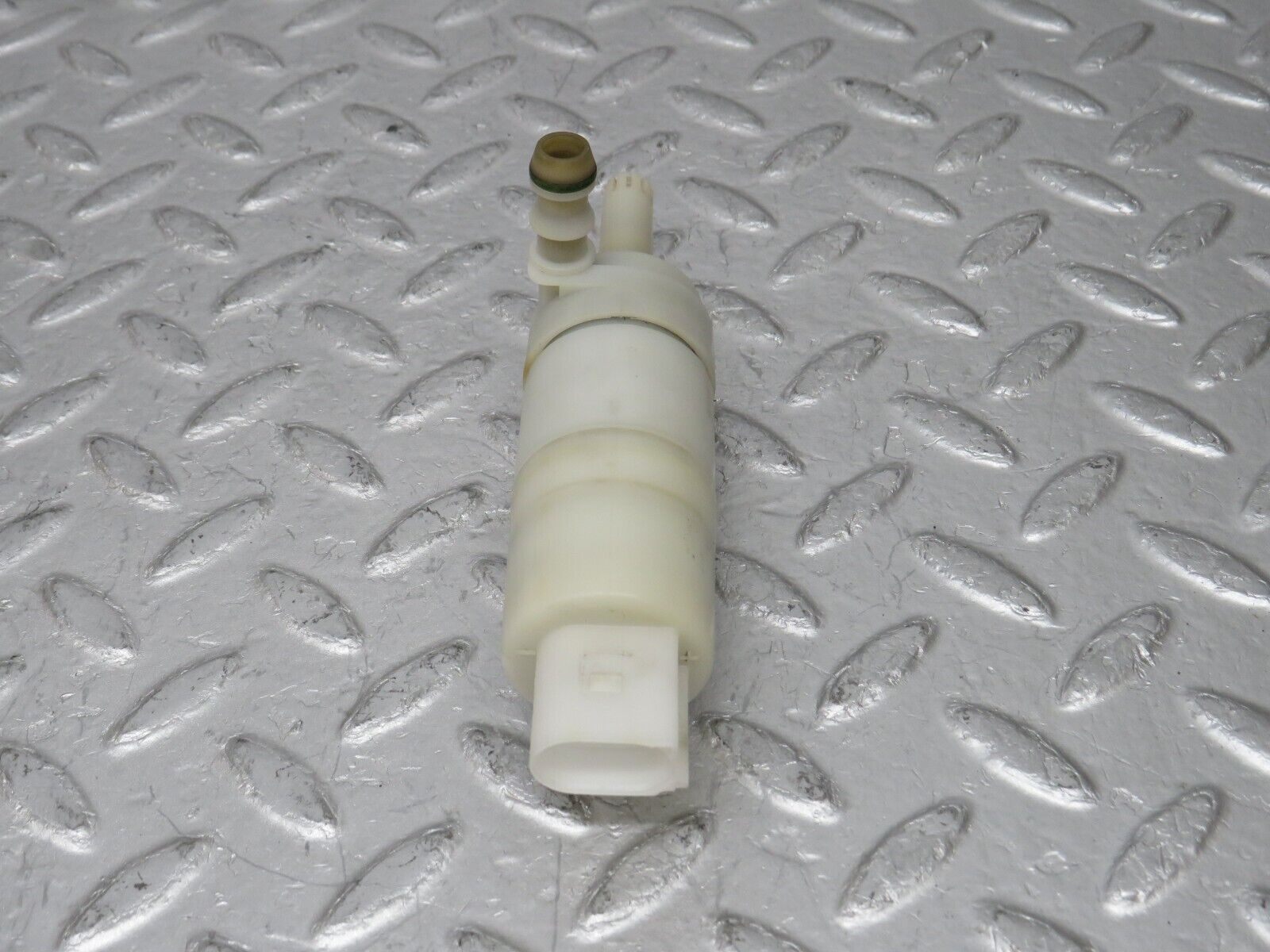 34744 Mercedes-Benz W210 320E Headlight Washer Pump Hella