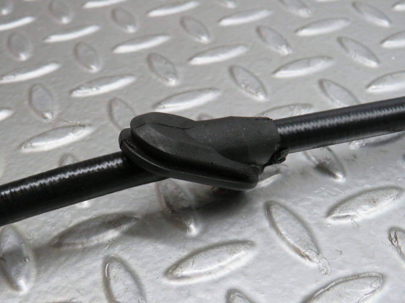 39668 Mercedes-Benz R129 320SL Coupe Handbrake Cable 1294202985