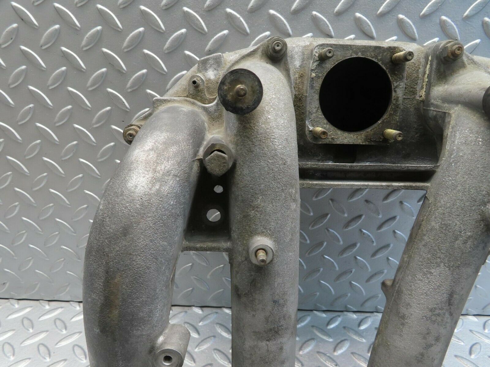 11535 Mercedes-Benz C123 230CE Coupe Intake Manifold 1021410301 1021411190