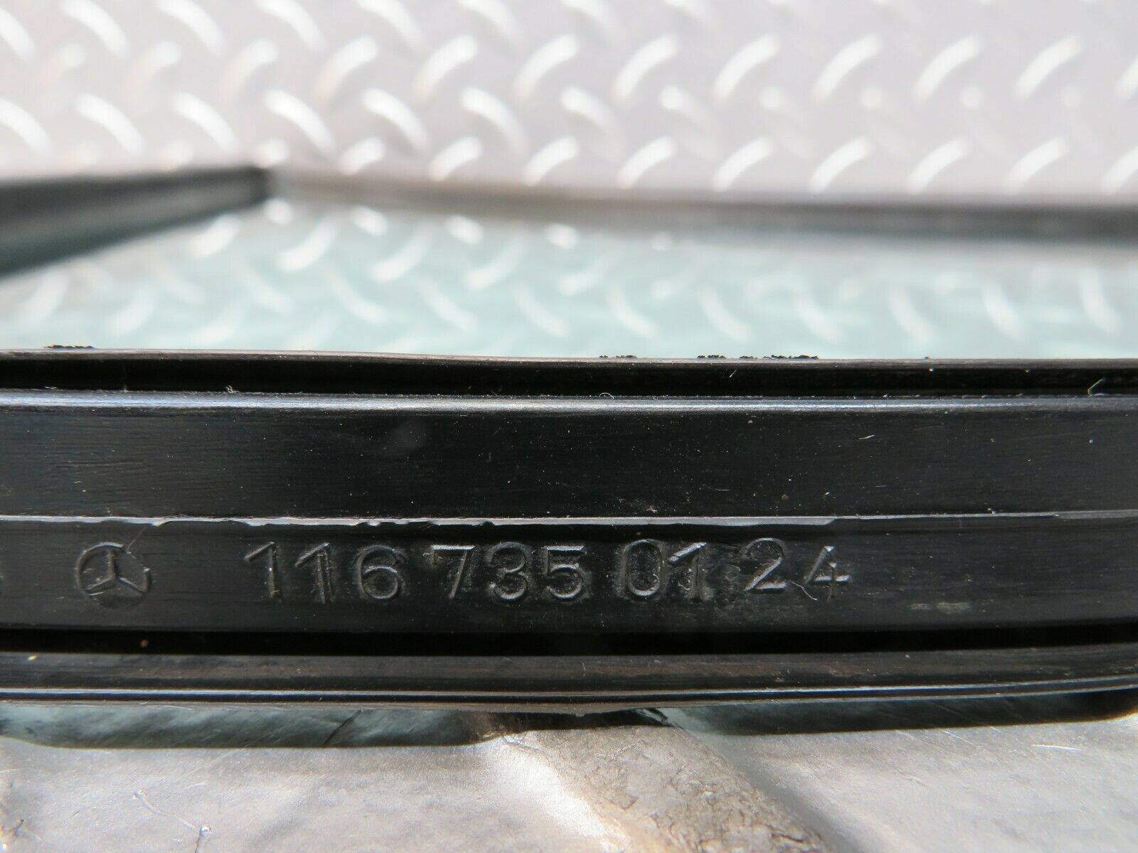 23361 Mercedes-Benz W116 350SE Rear Left Quarter Window 1167350124