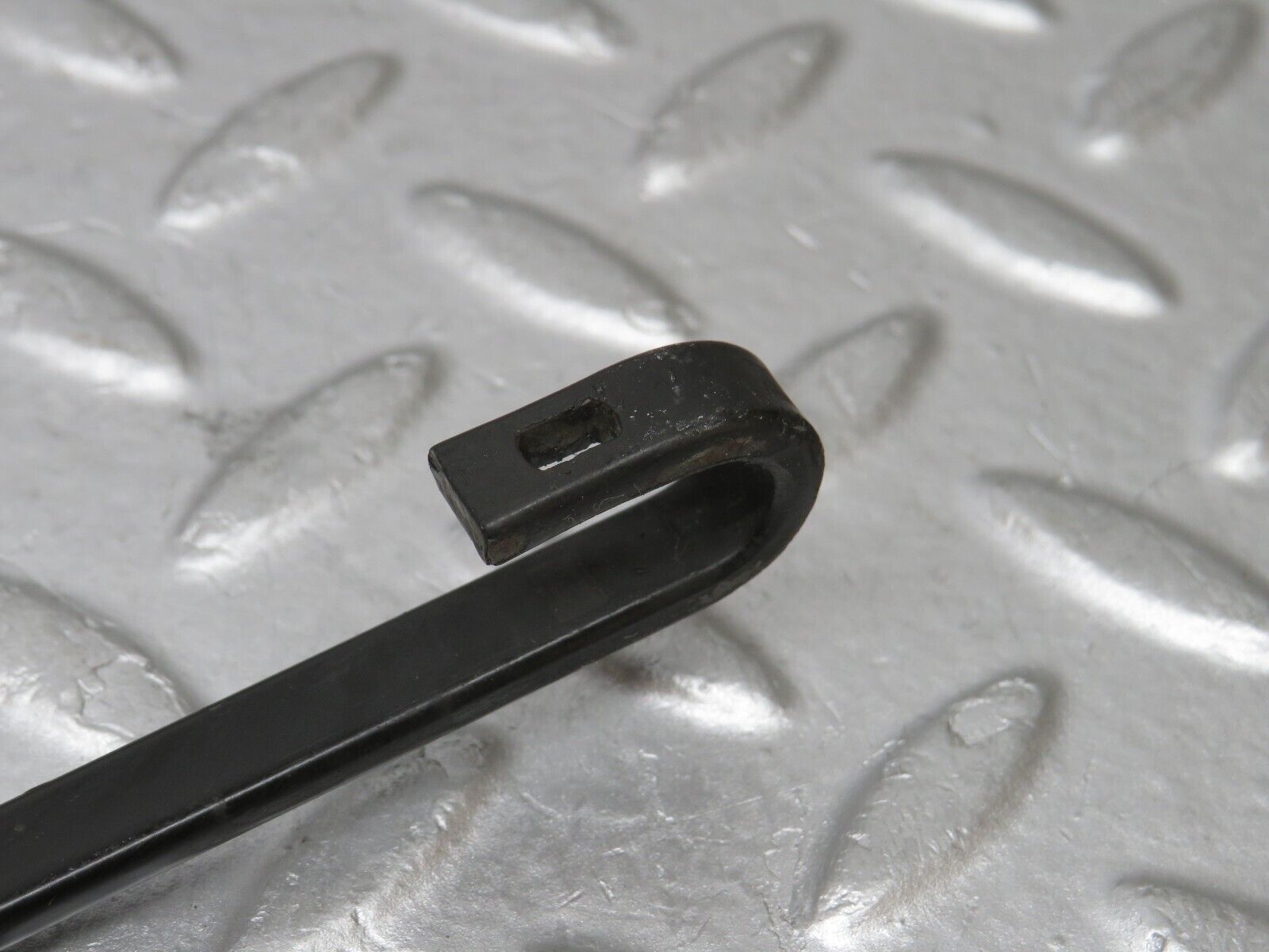 35306 Mercedes-Benz W140 Wiper Arm Right Bosch