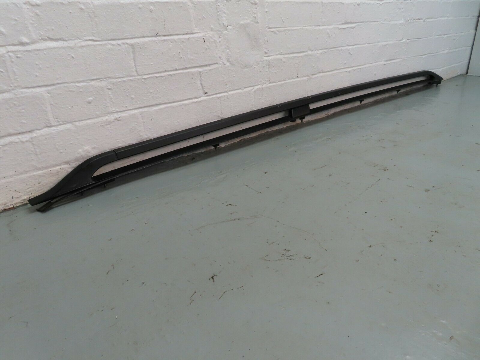 6752 Mercedes-Benz S124 E220 Wagon Roof Bar Roof Rack Right Side