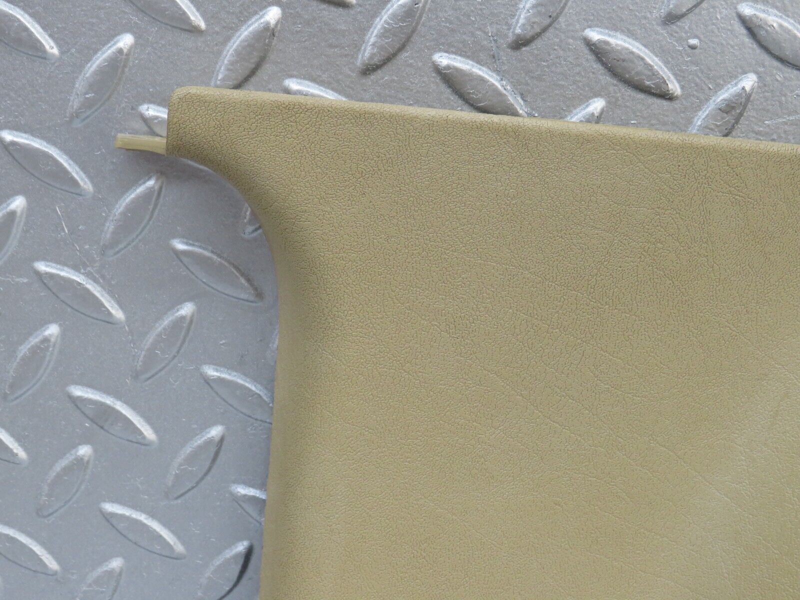 36484 Mercedes-Benz W201 190E 2.0L Kick Panel Right Side Beige 2016880606