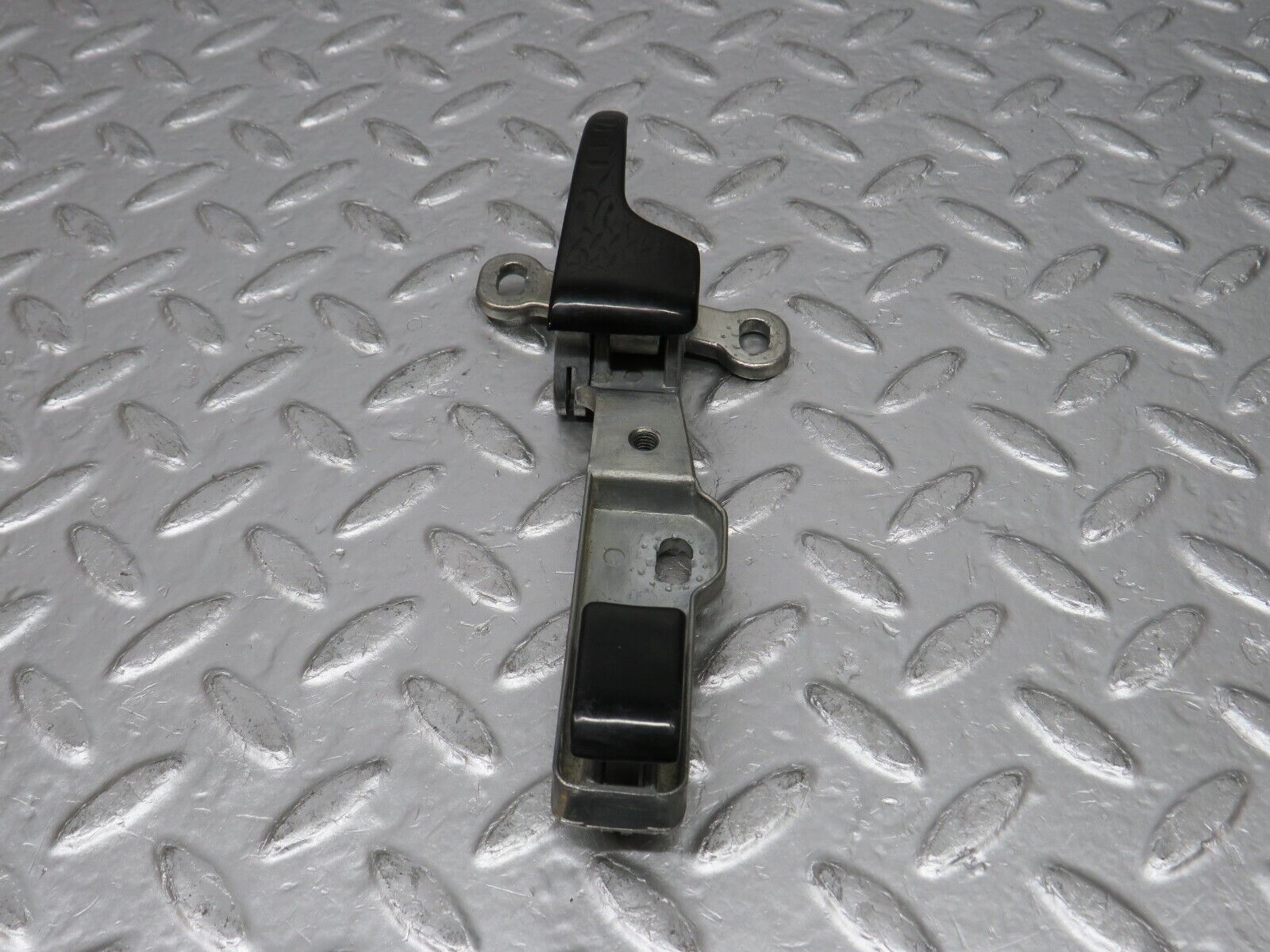 0731 Mercedes-Benz C107 350SLC Coupe Interior Door Handle Right Side