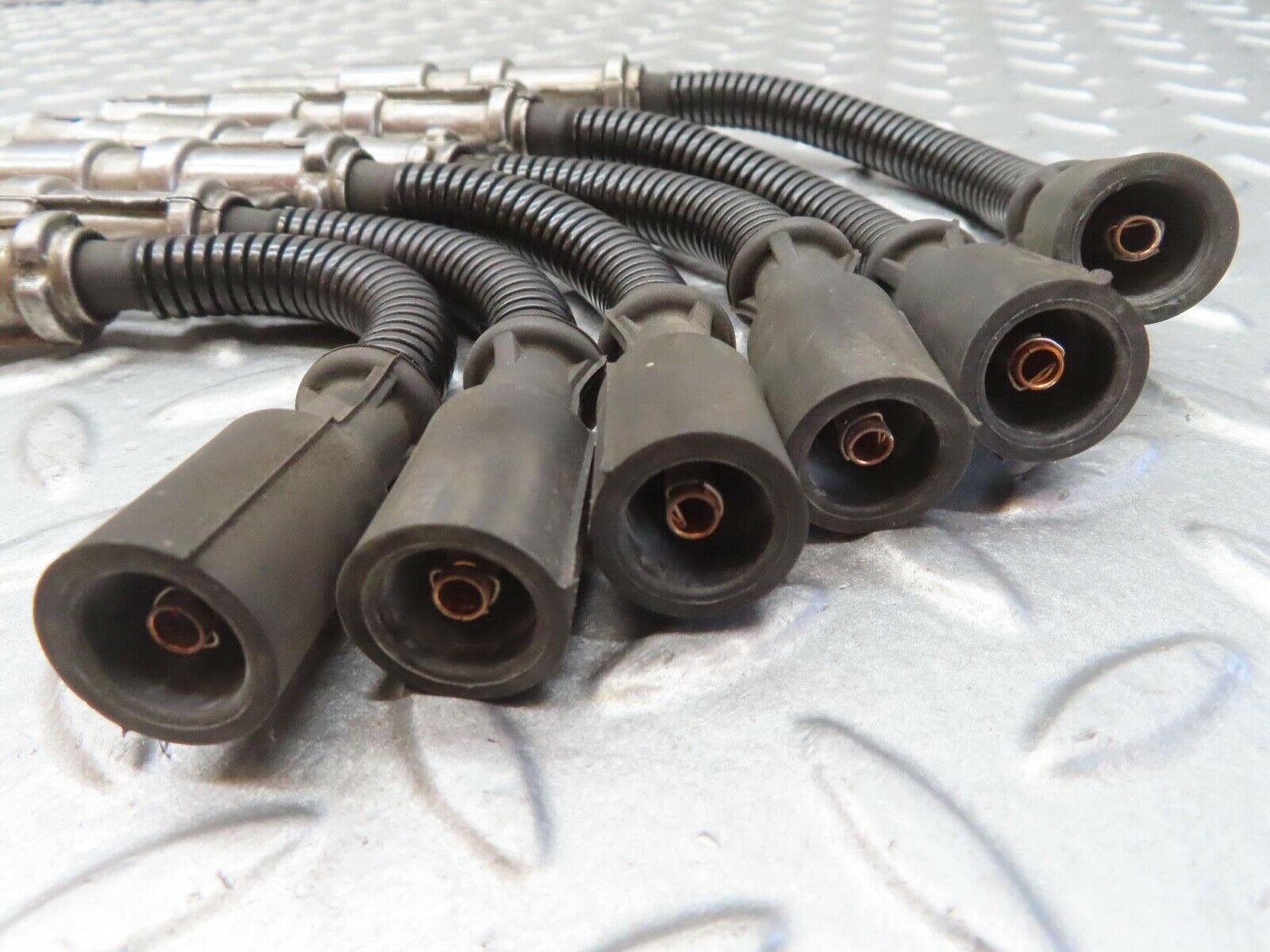 13406 Mercedes-Benz W220 S430 Ignition Lead Set 1121500118