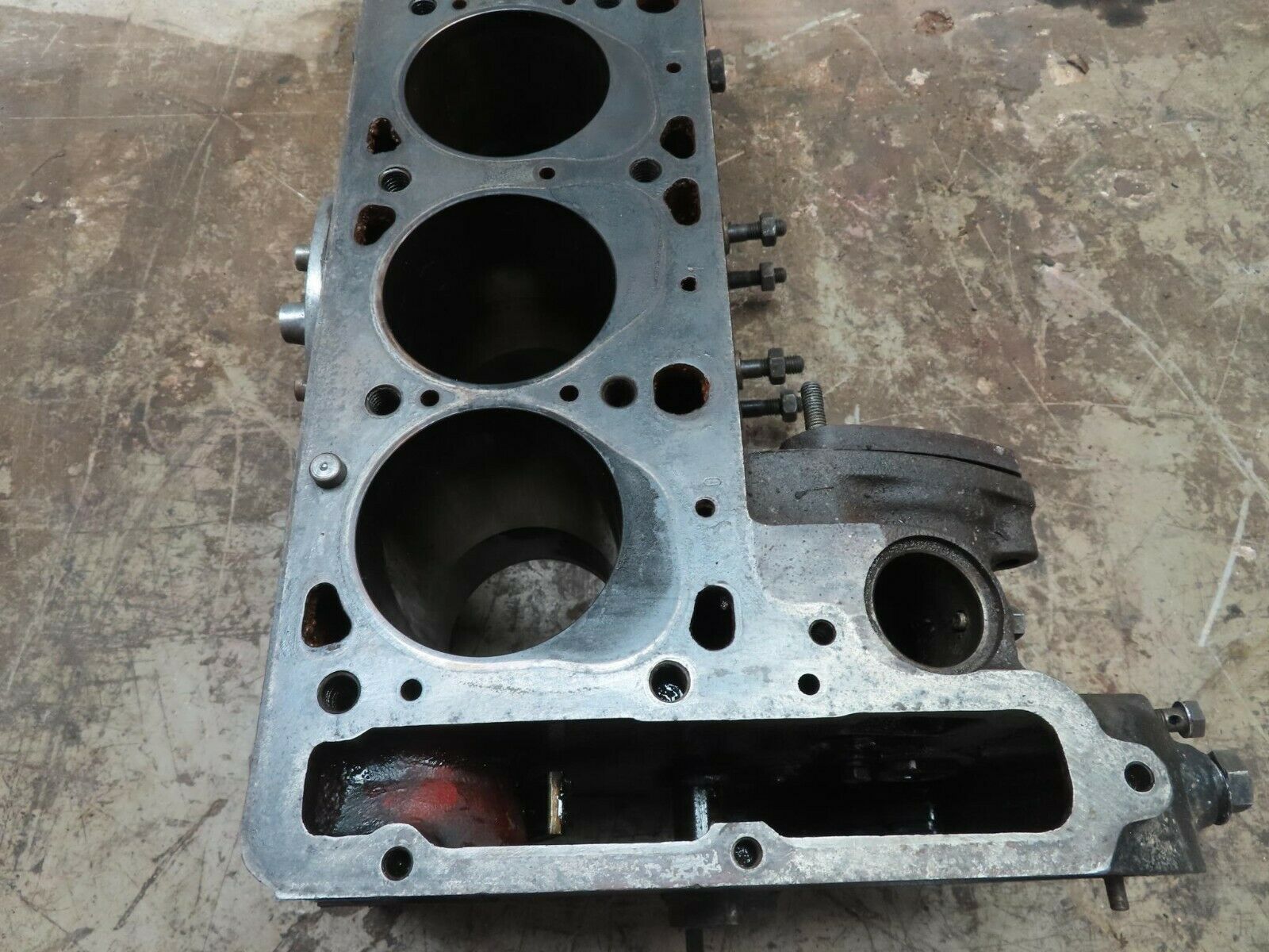 10193 Mercedes-Benz W111 220SE Engine Block 1270110601 M127.982