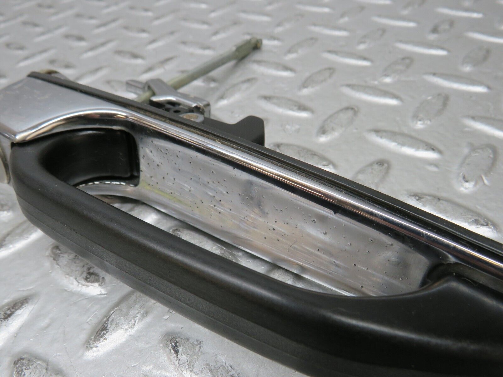 28894 Mercedes-Benz W123 230E Front Left Exterior Door Handle