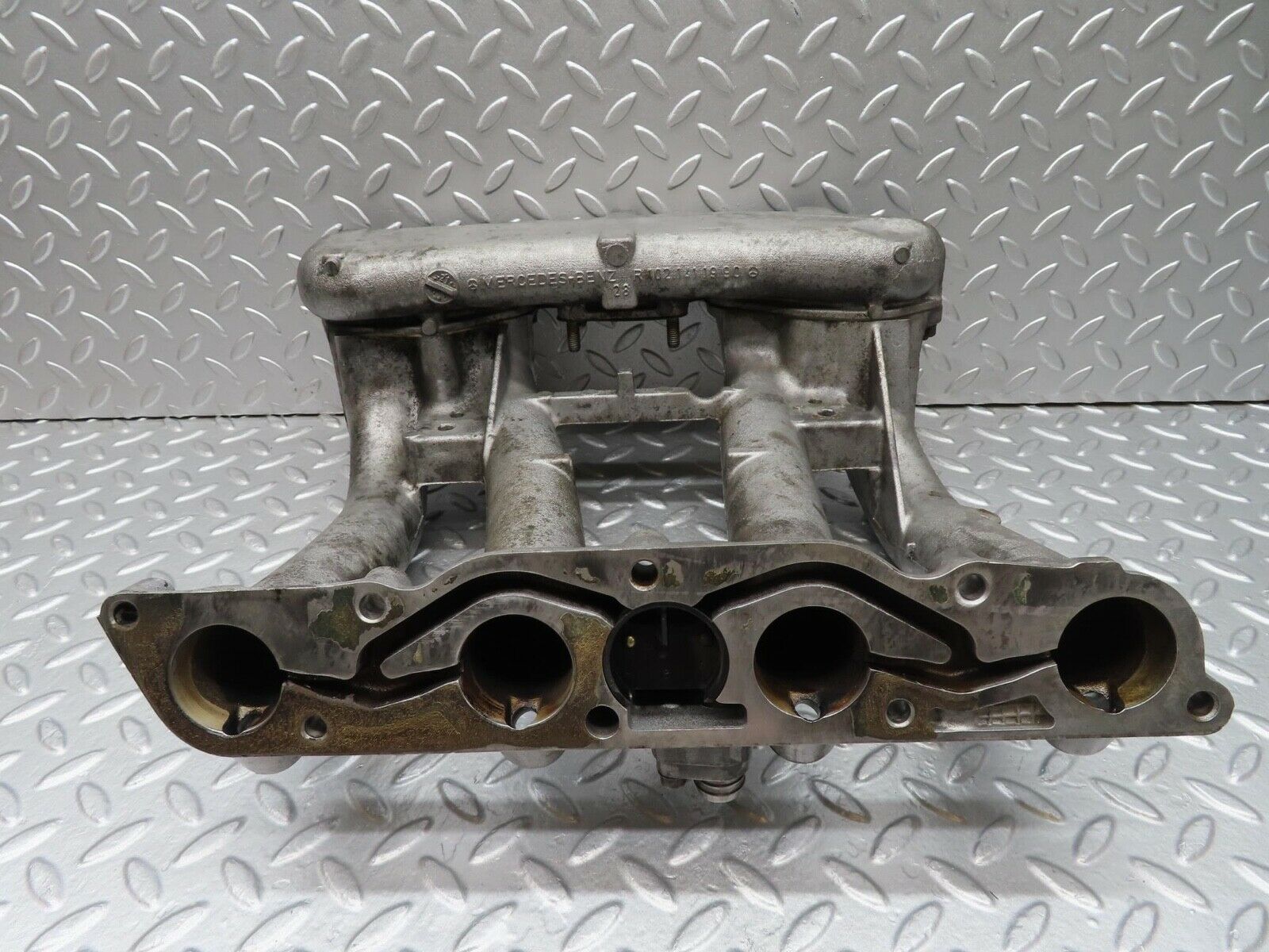 14809 Mercedes-Benz W201 190E Intake Manifold 1021413501