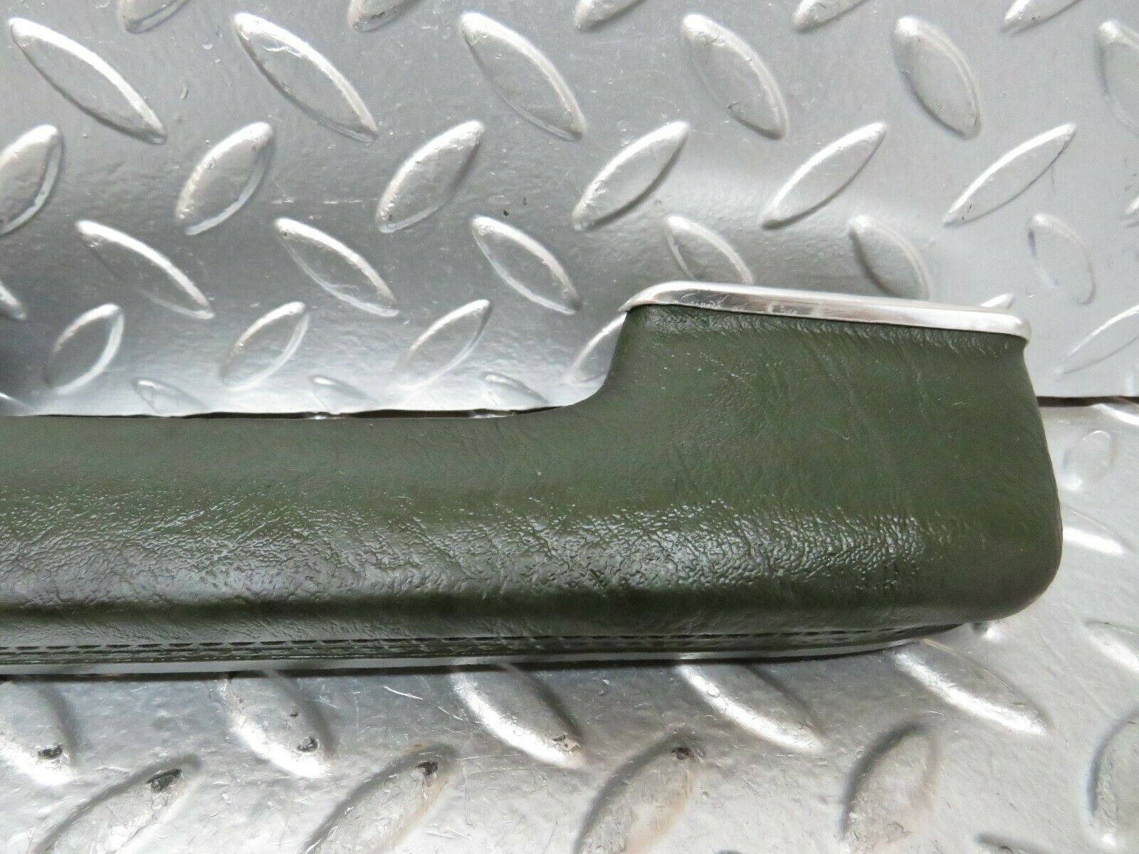 23701 Mercedes-Benz W123 Rear Left Interior Door Handle Green 1239701901