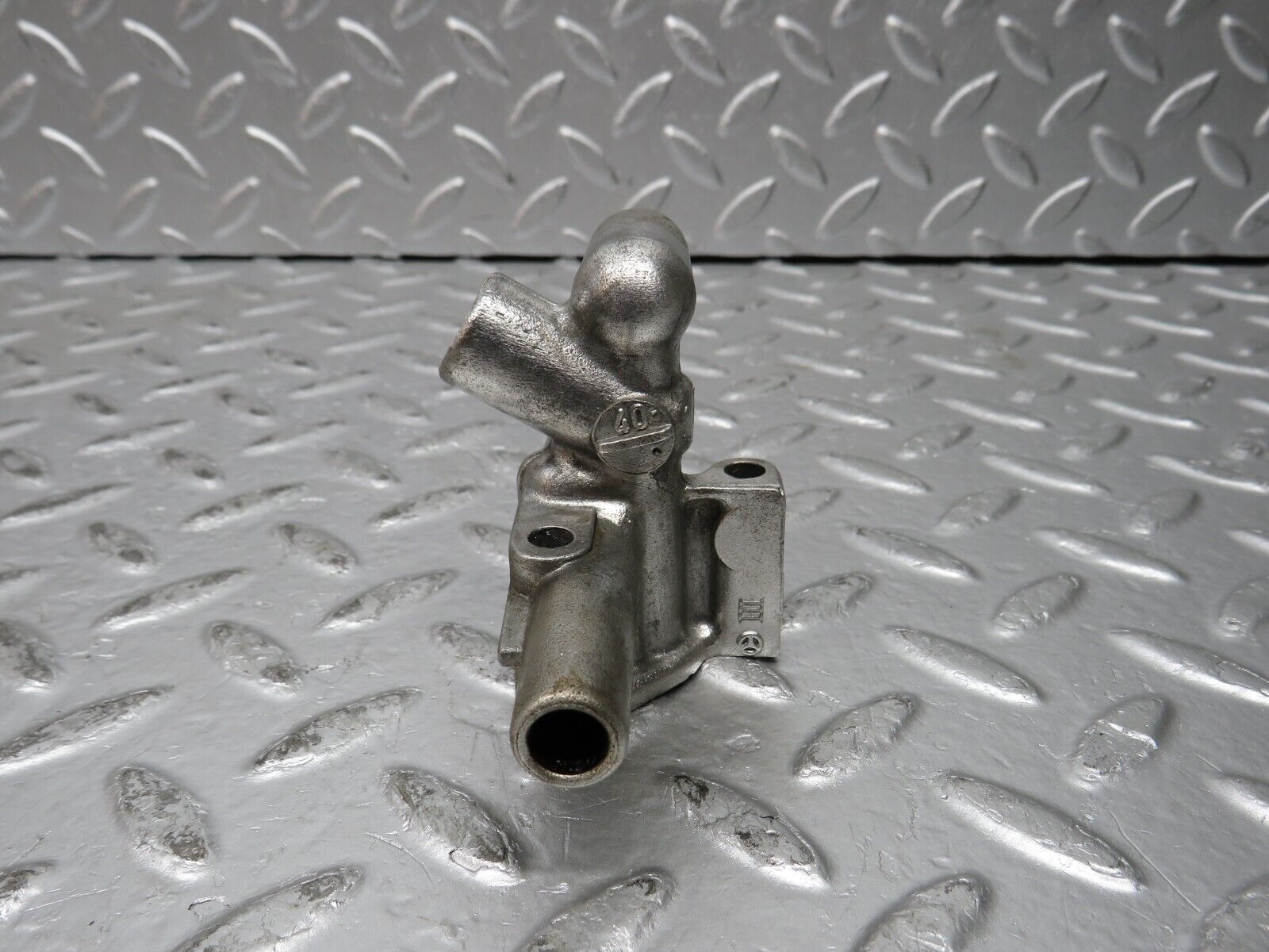 32042 Mercedes-Benz W123 230E Idle Control Valve 1020940512