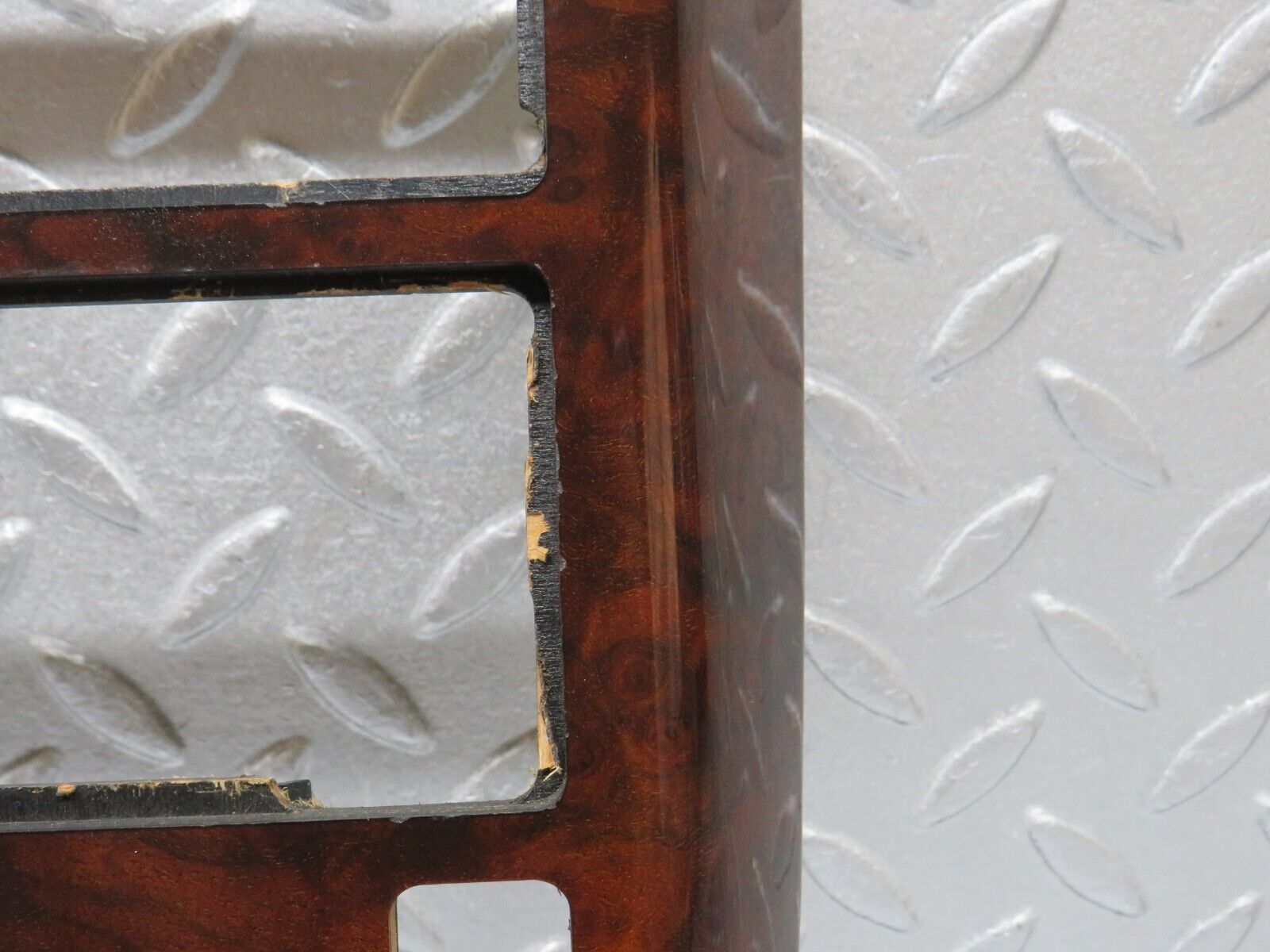 39344 Mercedes-Benz R129 320SL Coupe Centre Console Wood Panel 1296830300