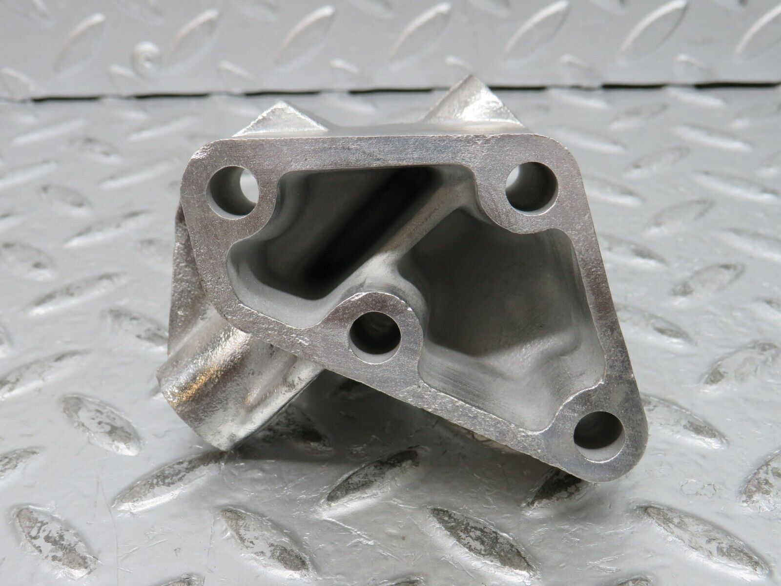 32006 Mercedes-Benz W123 230E Alternator Holder Bracket 1021550135