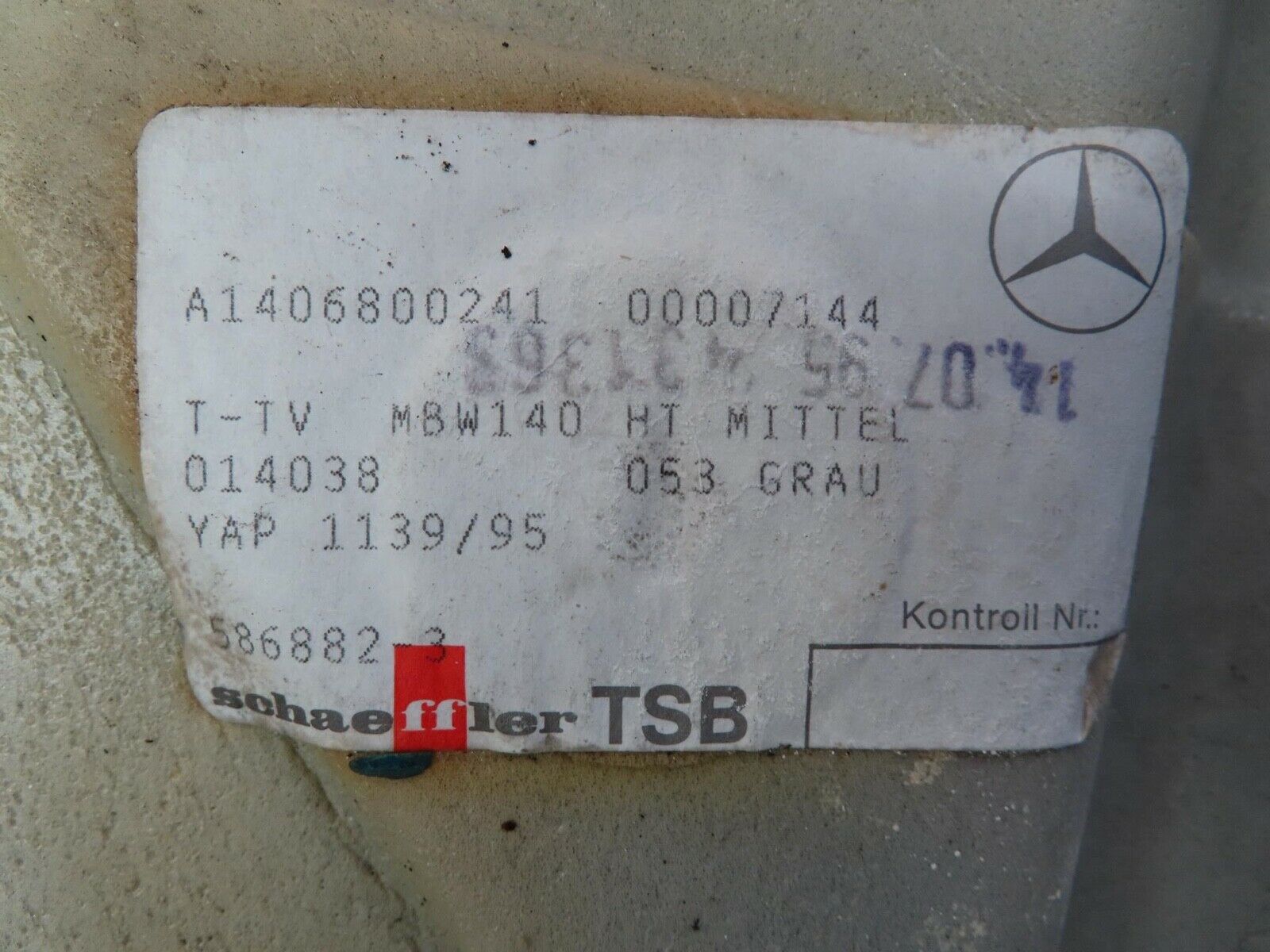 15133 Mercedes-Benz W140 S320 Rear Floor Carpet 1406800241