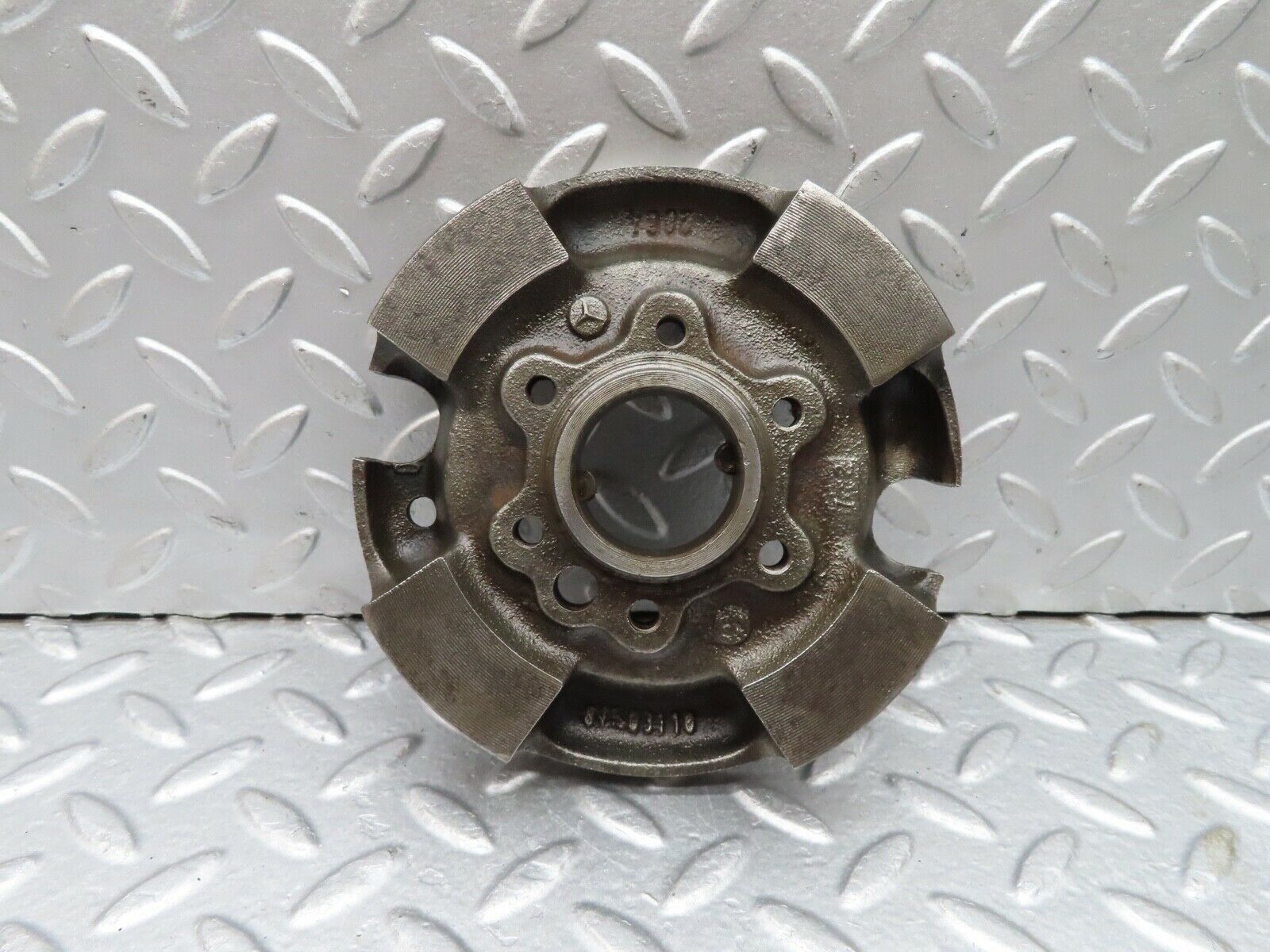 18161 Mercedes-Benz W123 200 Crankshaft Vibration Absorber