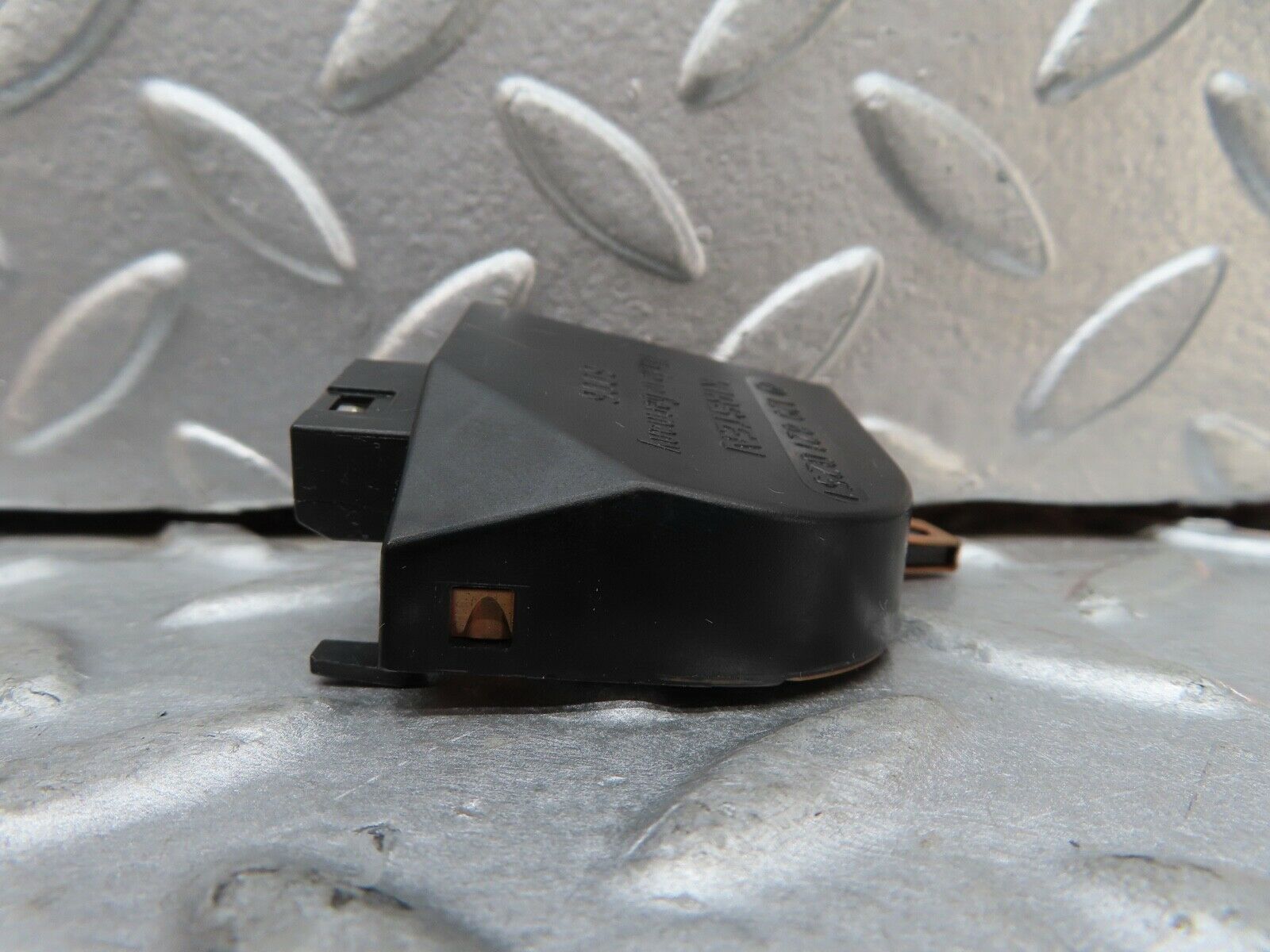 17476 Mercedes-Benz R129 300SL Coupe Right Seat Position Switch Sensor