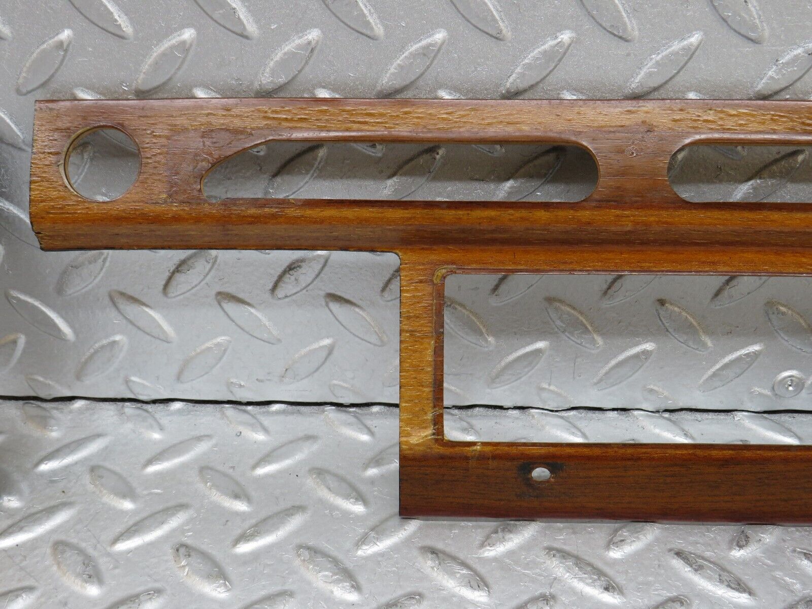 37427 Mercedes-Benz W109 300SEL Dashboard Wood Panel Trim