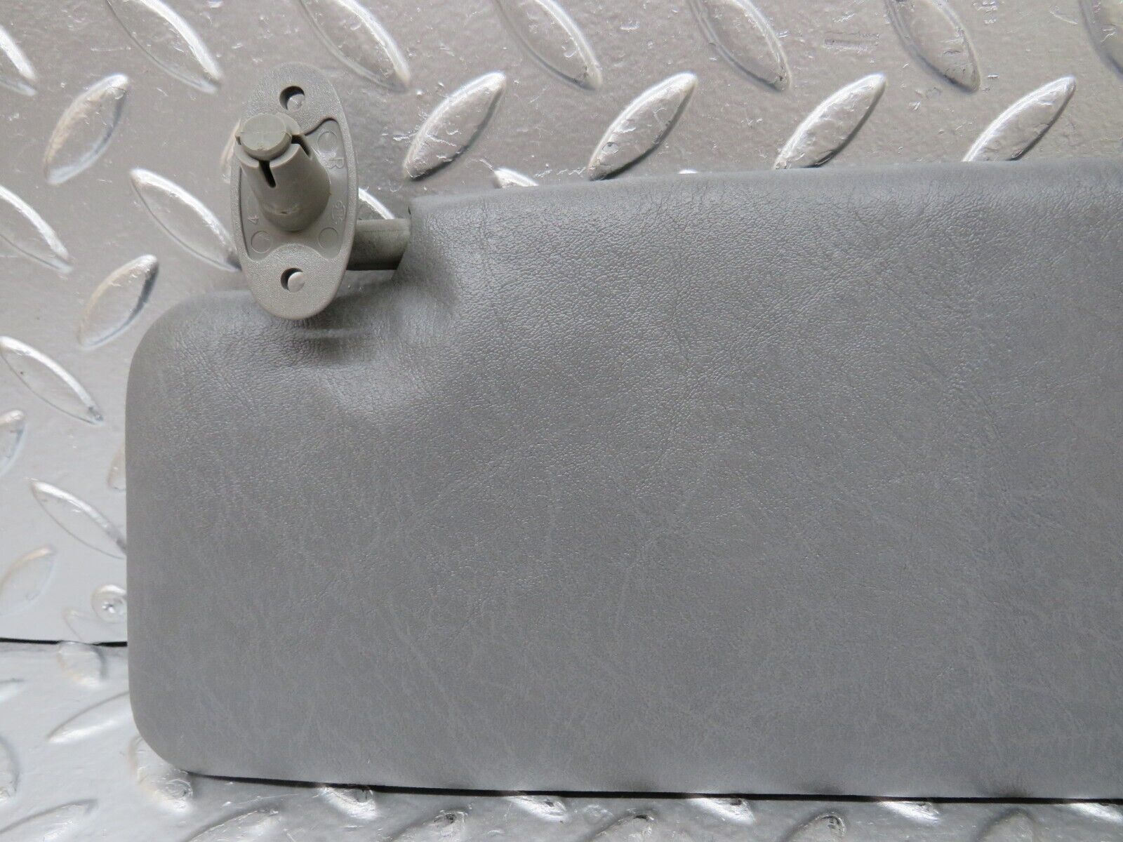 25861 Mercedes-Benz W124 280E Sun Visor Right Side Grey