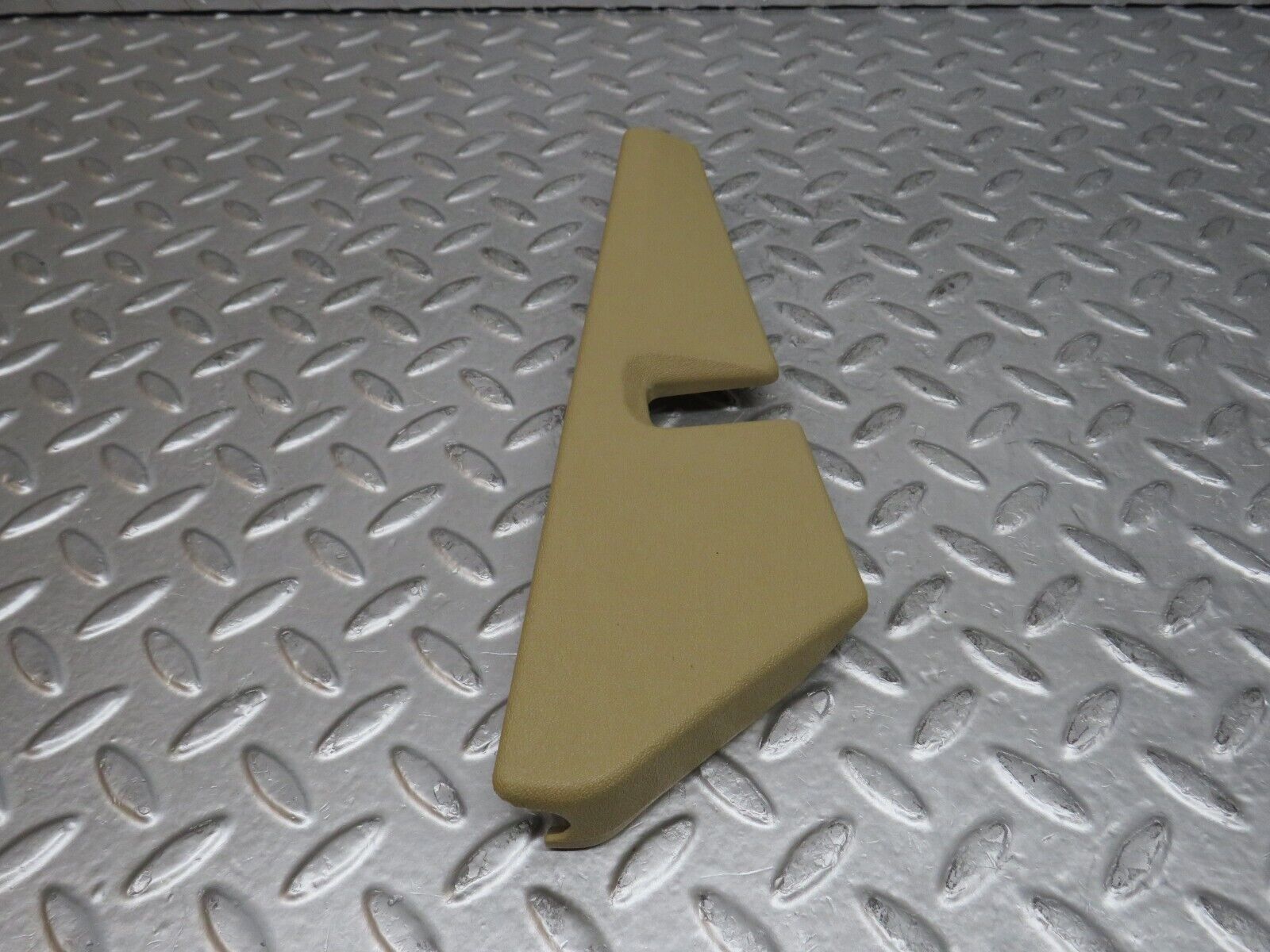 29391 Mercedes-Benz W124 230E Front Right Driver Seat Trim Beige 1249190220