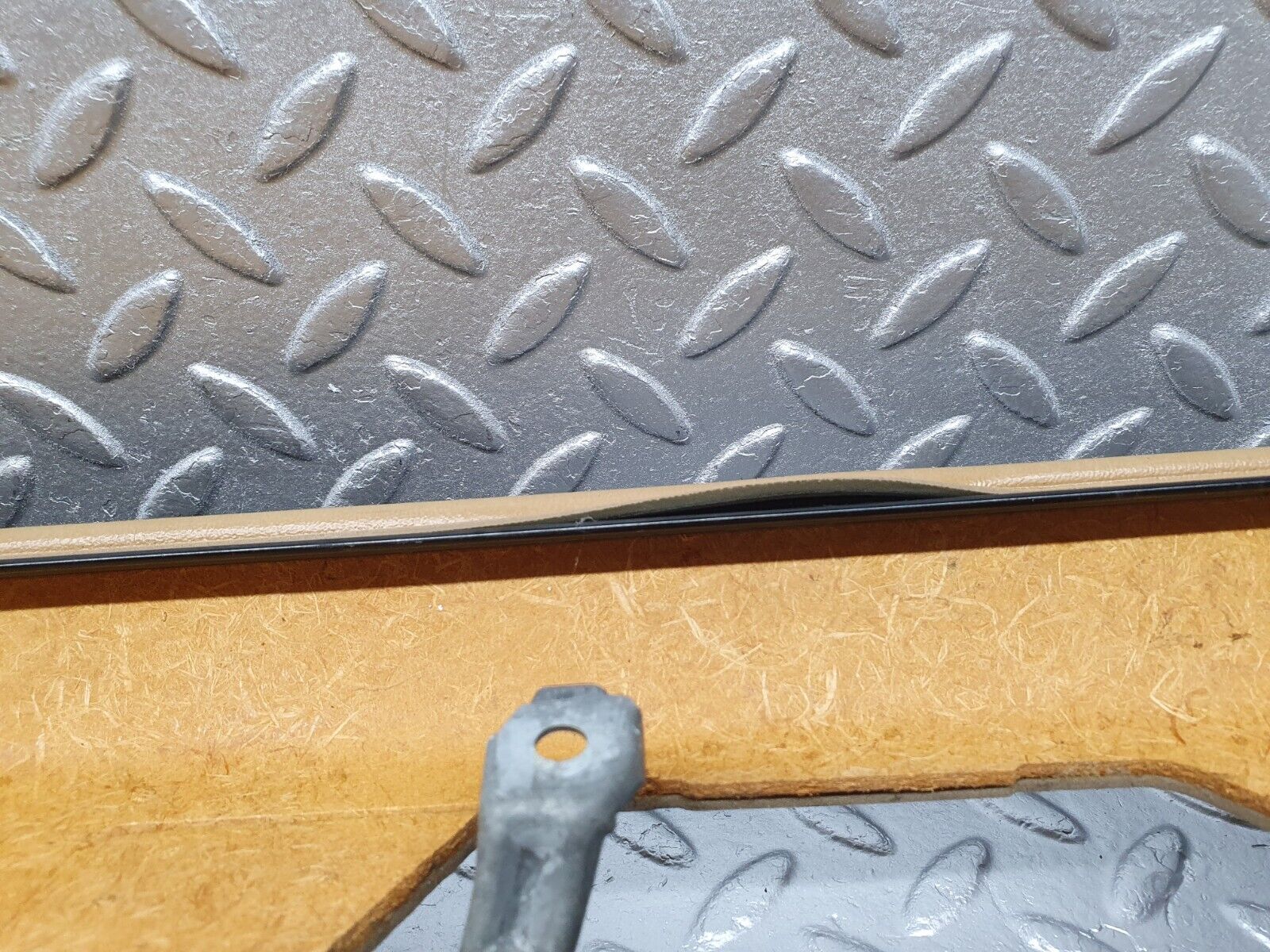 41481 Mercedes-Benz W124 200E Rear Right Door Card Palomino