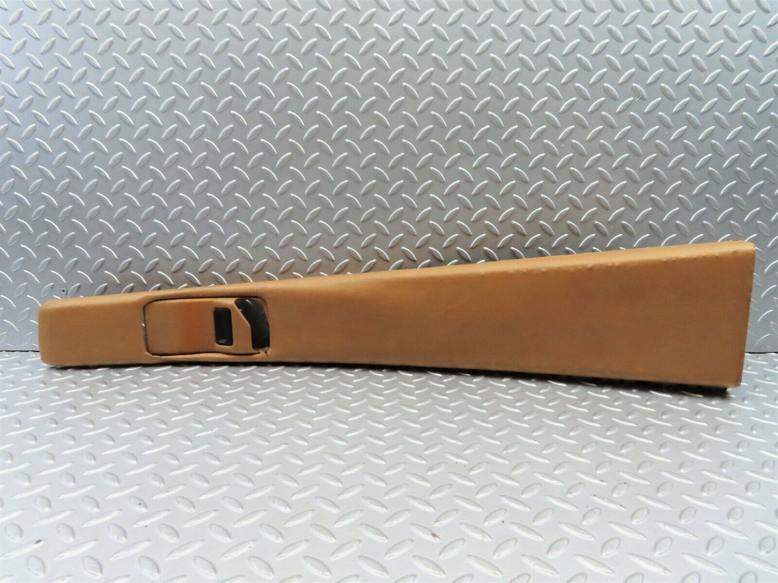 6190 Mercedes-Benz W126 380SE B Pillar Cover Left Side 1266922522