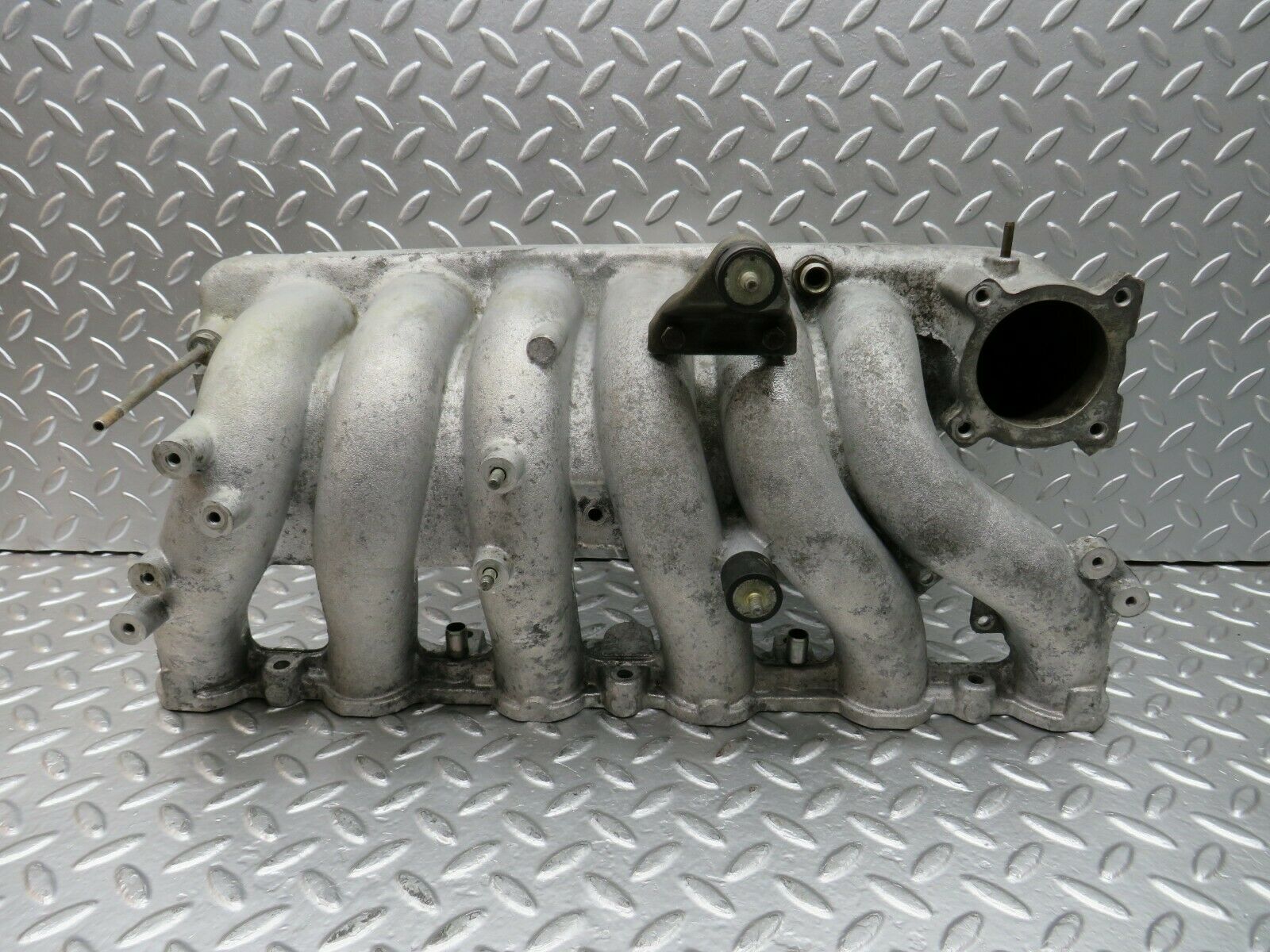 24125 Mercedes-Benz W123 280E Intake Manifold 1101413701