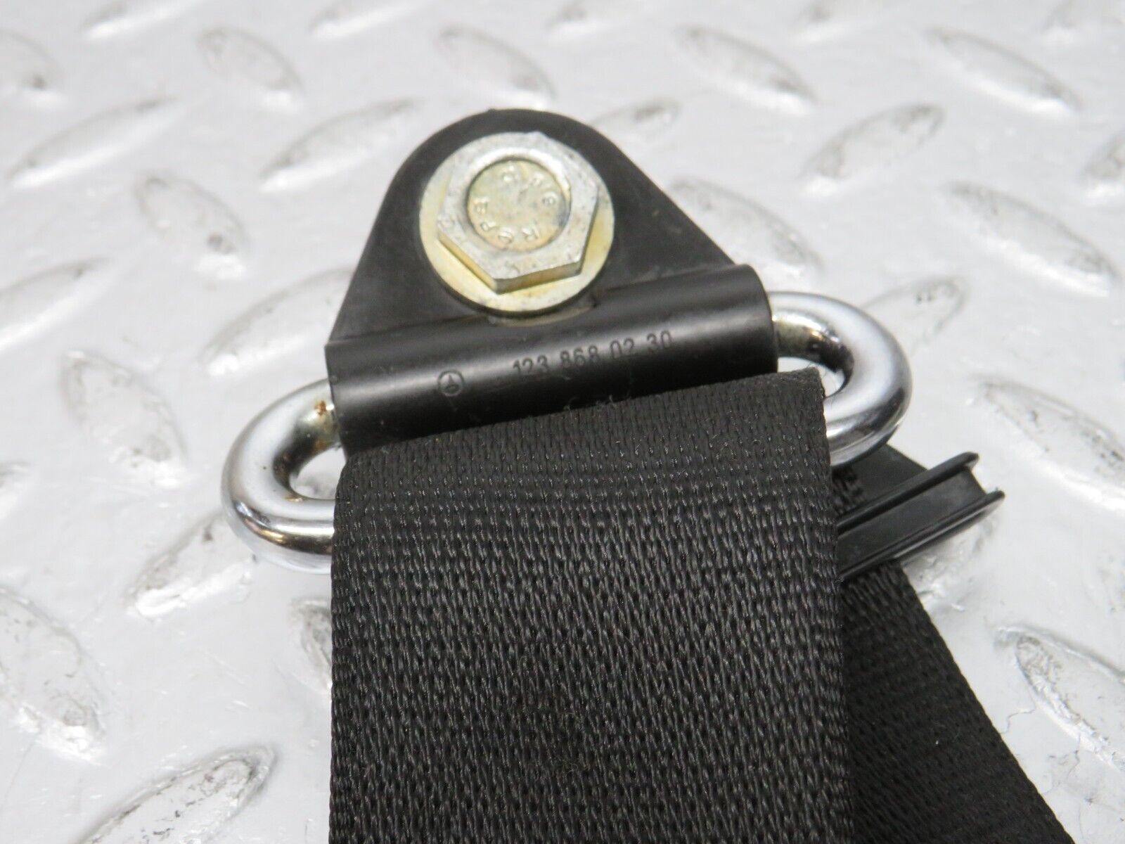 32637 Mercedes-Benz S124 300TE Rear Seat Belt With Buckles 1248607085