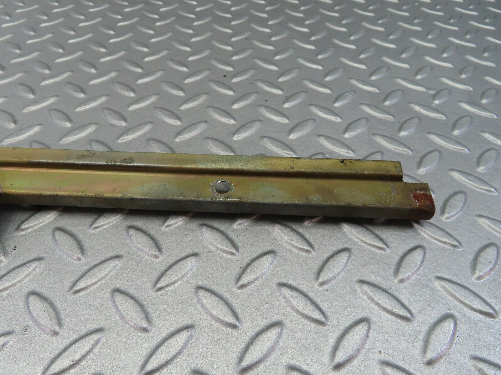 7938 Mercedes-Benz W115 220D Rear Left Manual Window Regulator