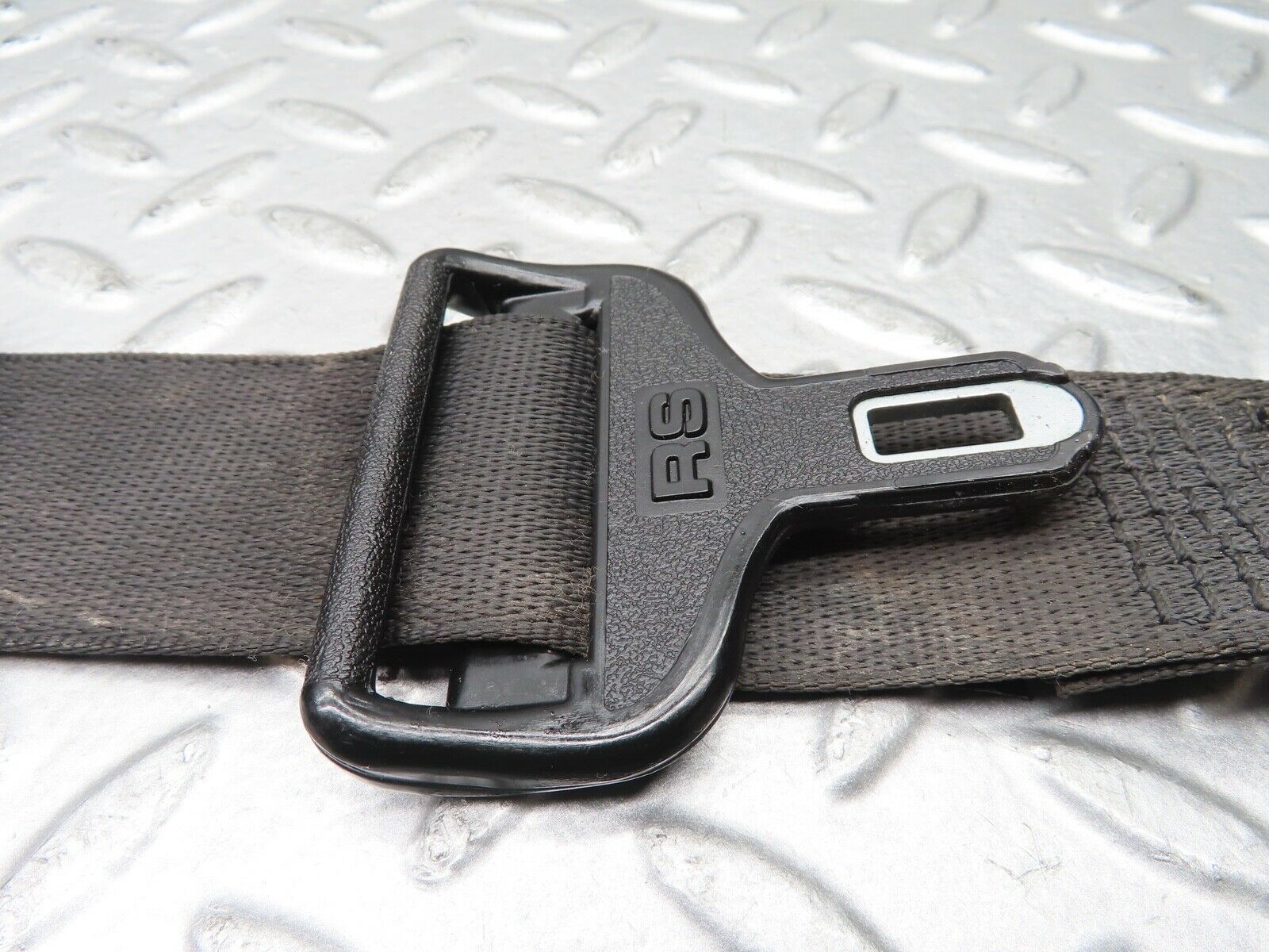 21593 Mercedes-Benz W126 300SE Front Left Seat Belt With Buckle 1268603986