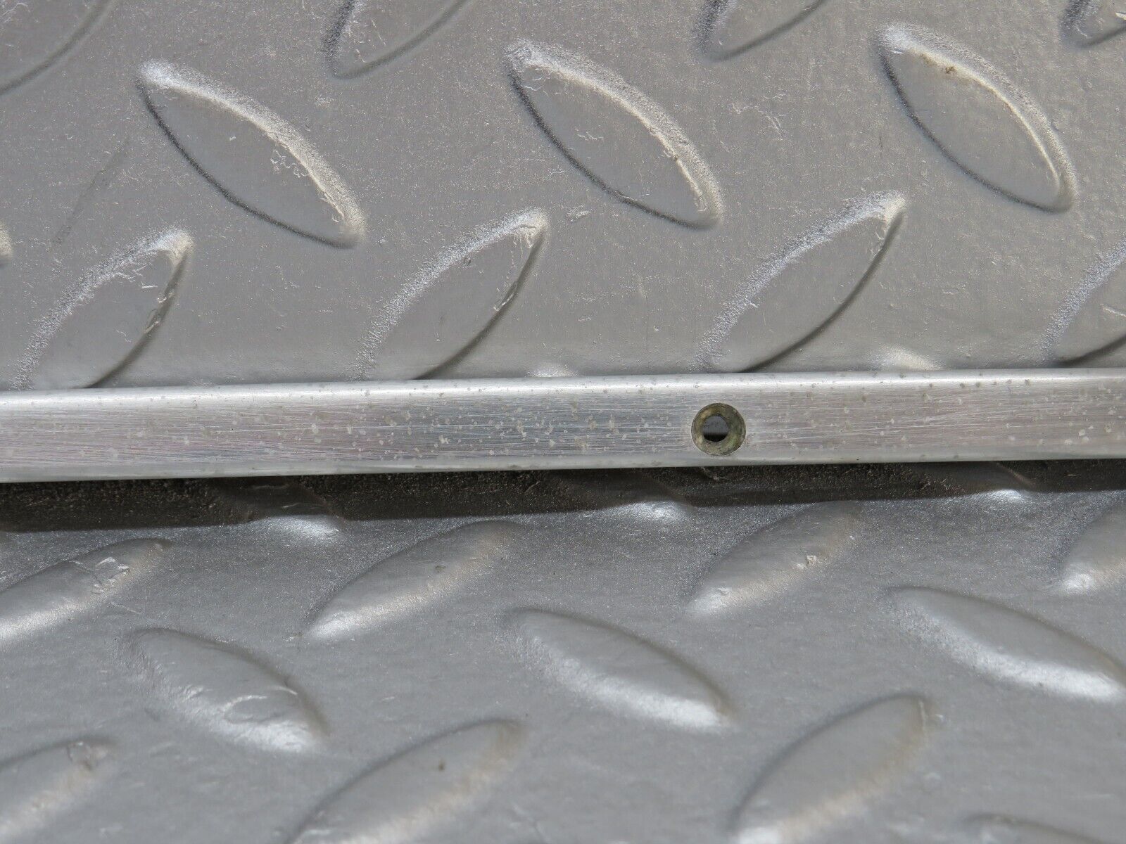 36752 Mercedes-Benz W201 190E 2.0L Sunroof Chrome Trim