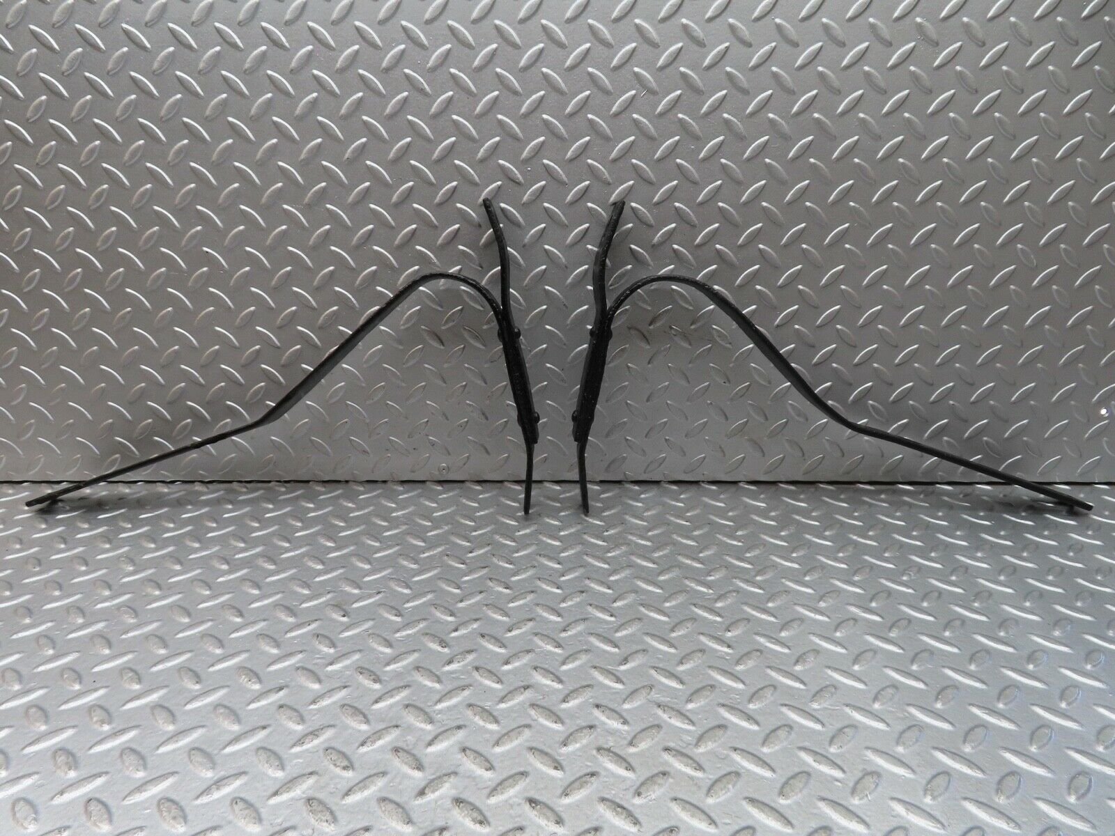 18773 Mercedes-Benz W120 W121 Ponton Rear Bumper Bracket Holder