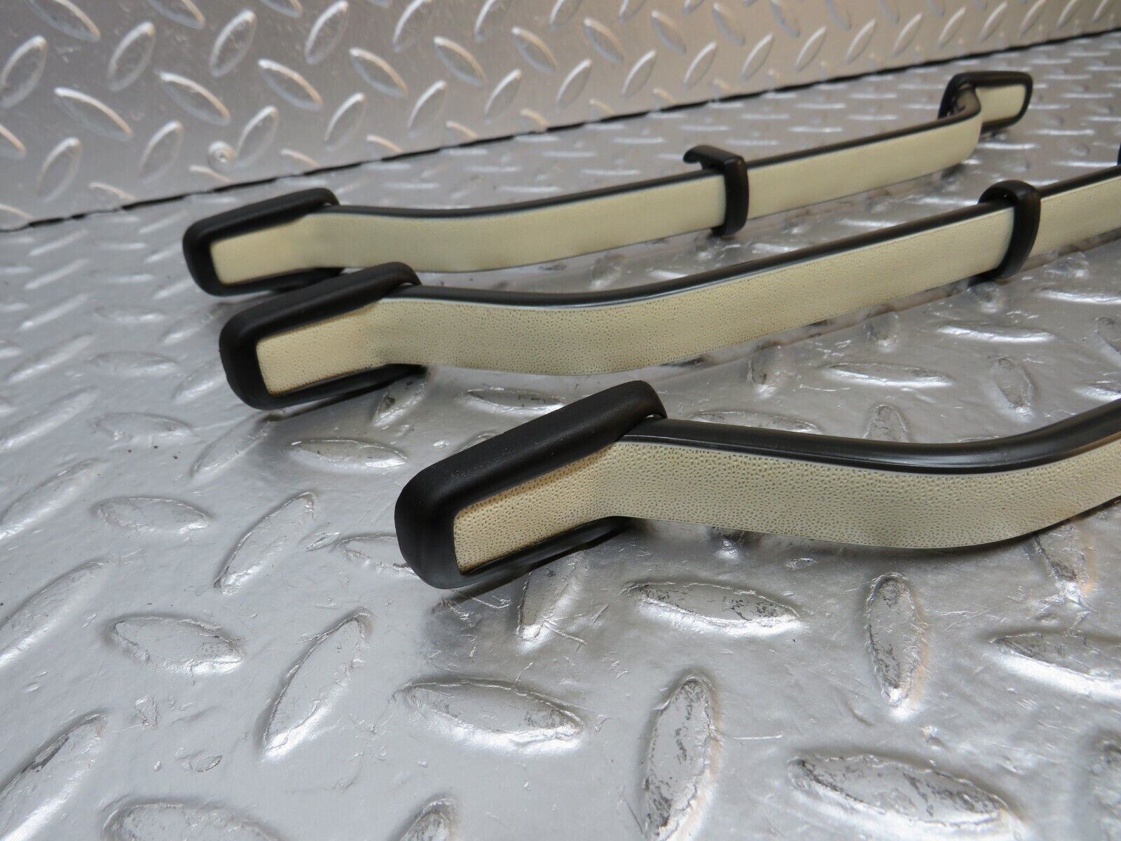 30989 Mercedes-Benz W123 200D Interior Roof Grab Handle Set