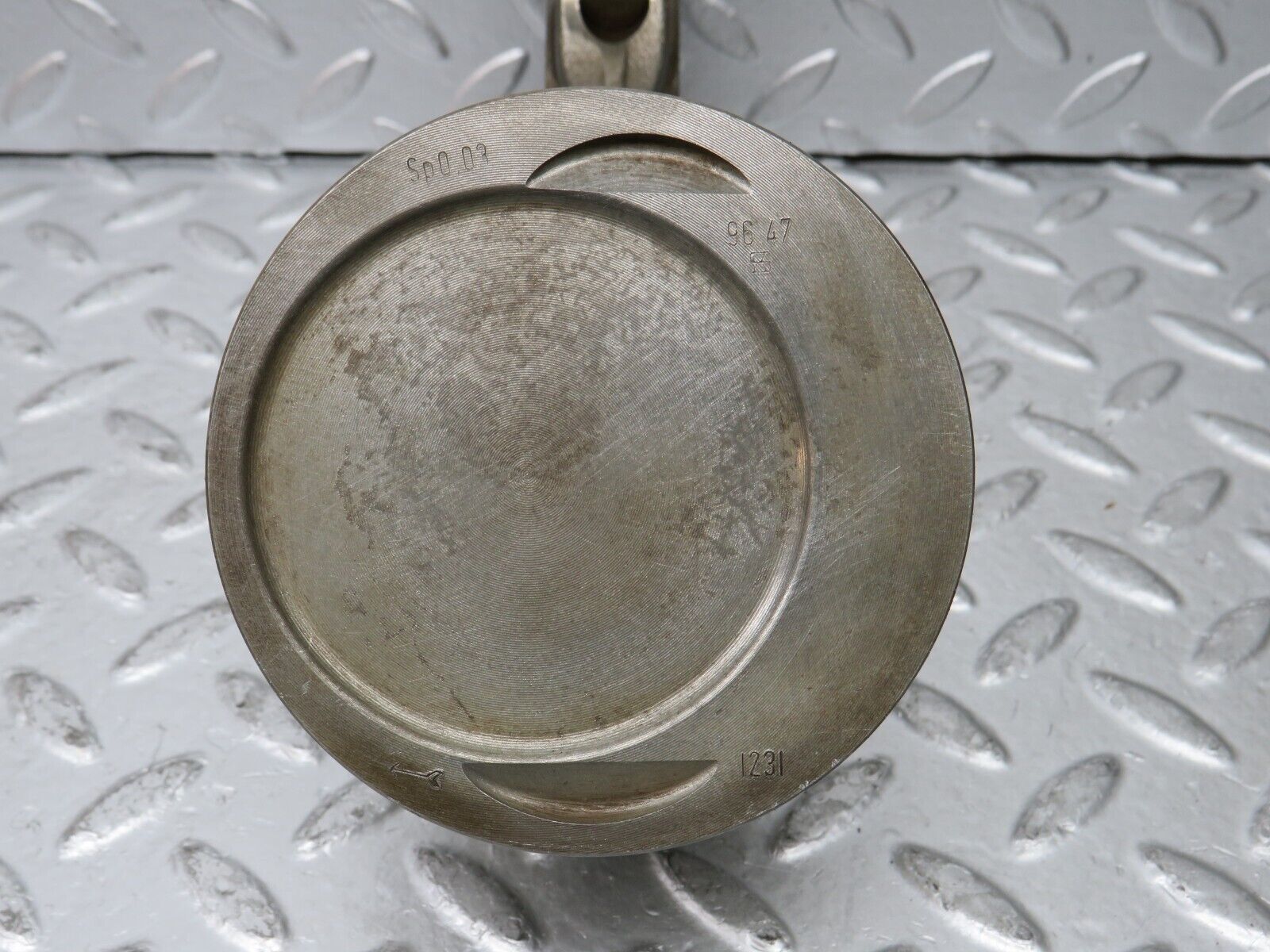 29913 Mercedes-Benz W123 230E Piston With Connecting Rod 96.47 mm 10200