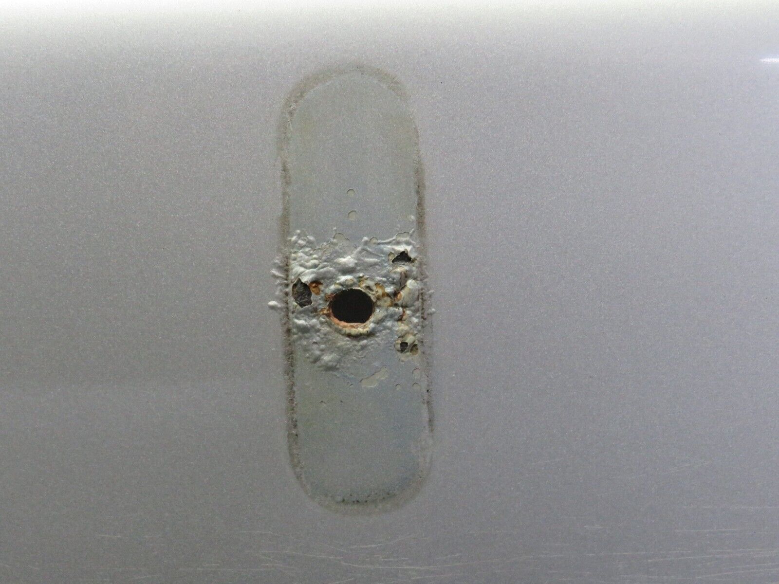 31823 Mercedes-Benz W201 190LE 1.8L Boot Lid Trunk Door