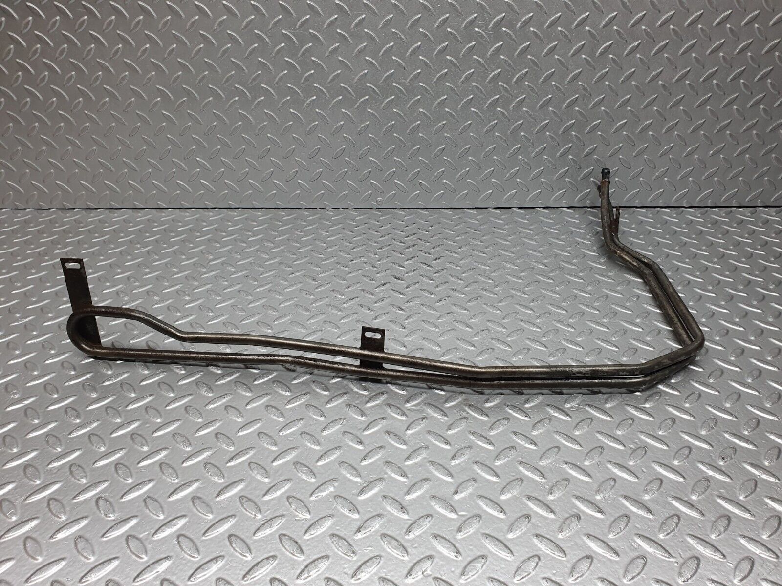 41194 Mercedes-Benz W126 300SE Oil Cooling Pipe Line