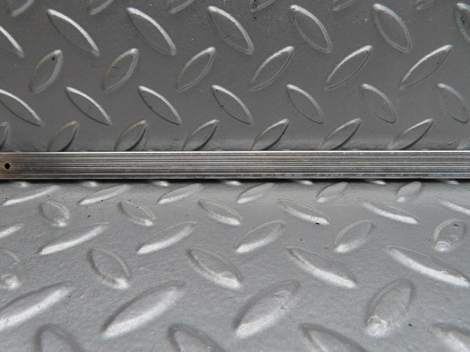 12940 Mercedes-Benz W111 220SE Front Right Centre Fender Wing Moulding Trim