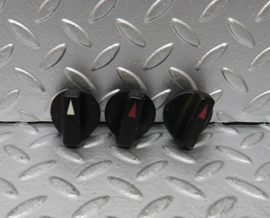 25173 Mercedes-Benz W201 190D Heater Control Knob Set