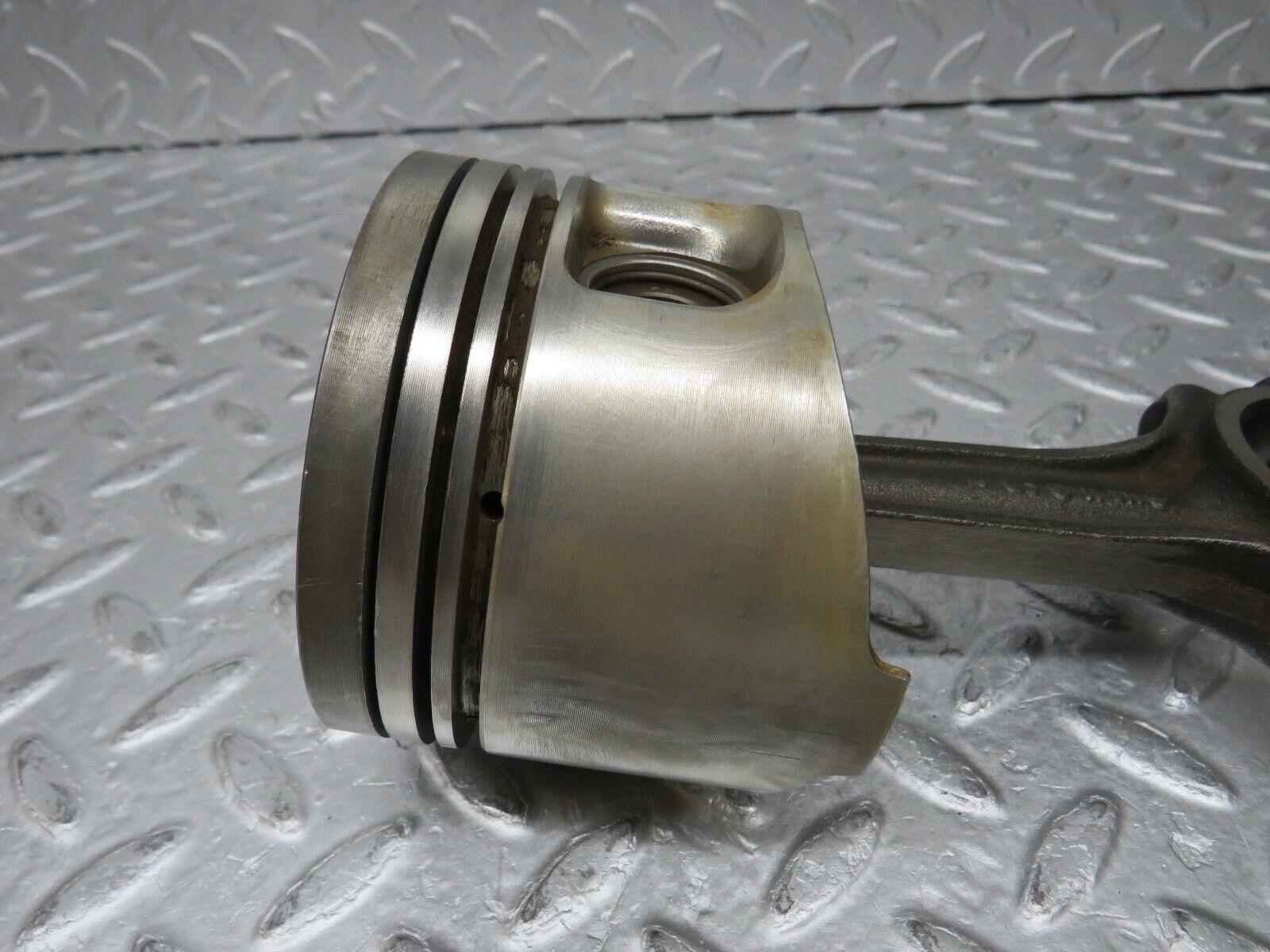 37128 Mercedes-Benz C126 420SEC Coupe Piston With Connecting Rod 92.005 mm