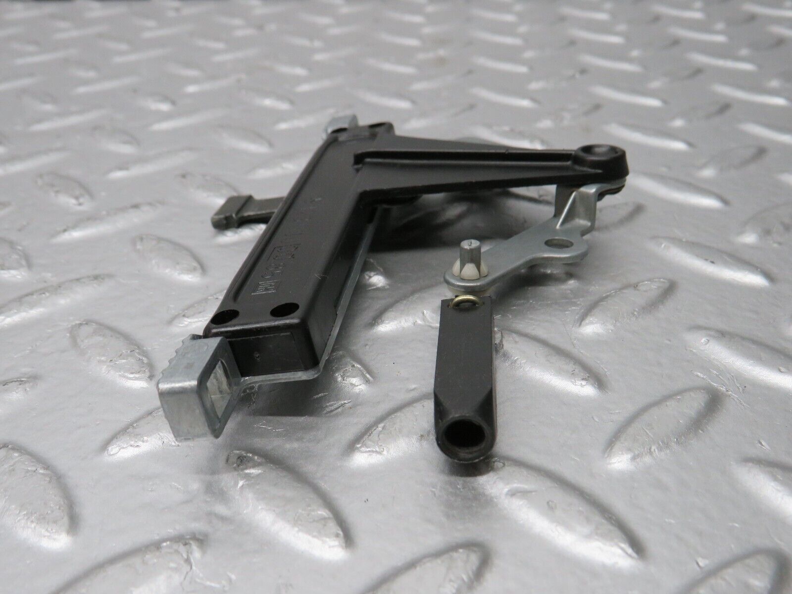 32047 Mercedes-Benz W123 230E Heater Control Switch 1238300085