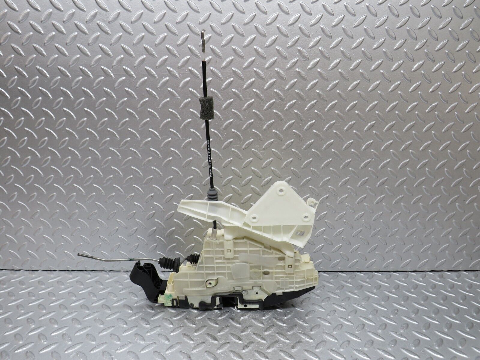 35237 Mercedes-Benz W221 Rear Left Door Lock Mechanism 2217302735