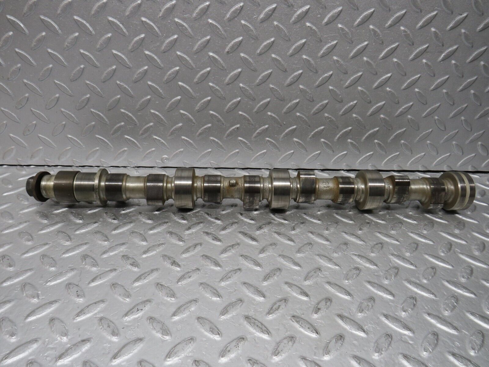37134 Mercedes-Benz C126 420SEC Coupe Camshaft Right Side 11711