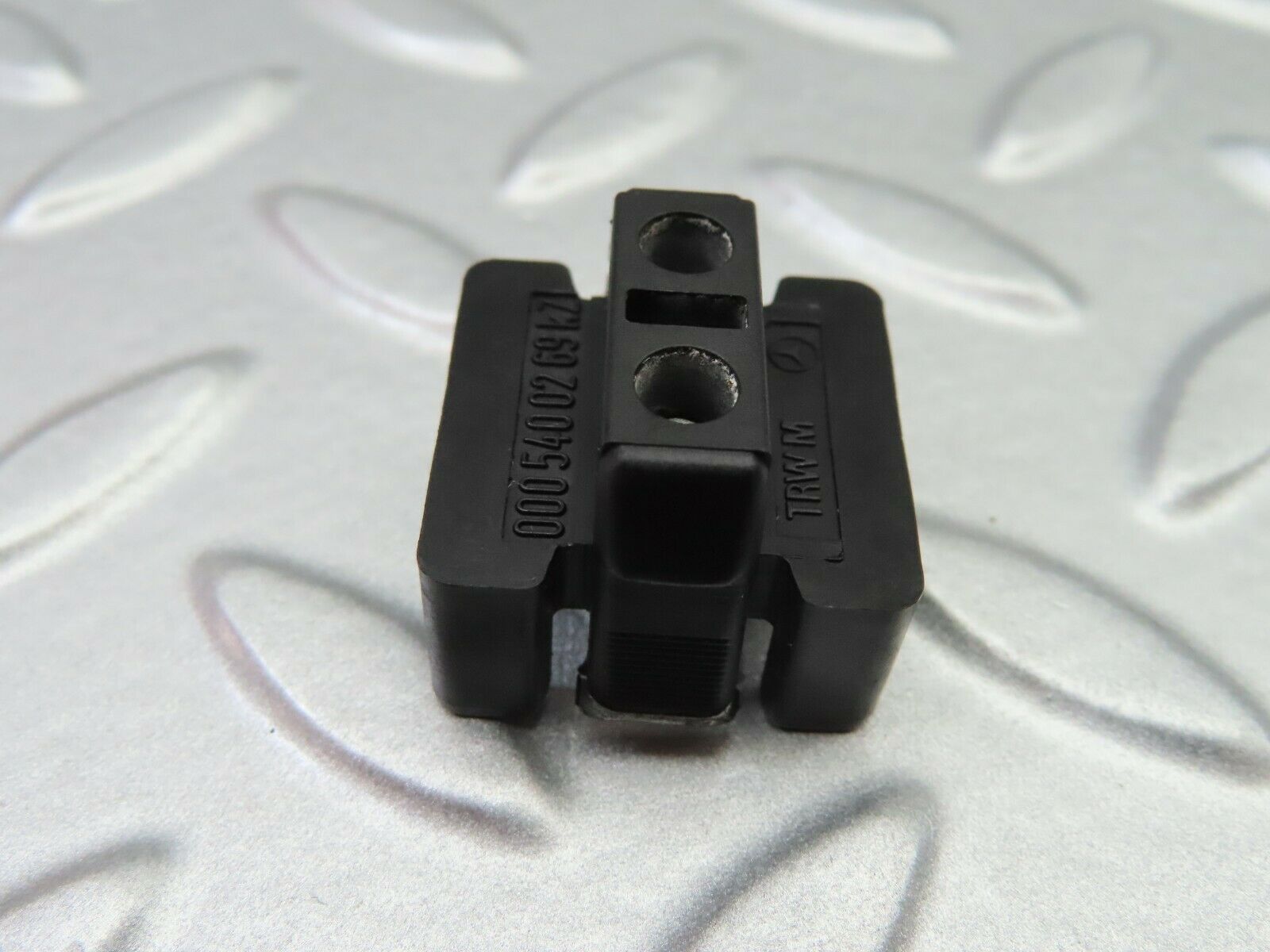 6515 Mercedes-Benz S124 E220 Wagon Wiring Cable Junction Box 0005400269