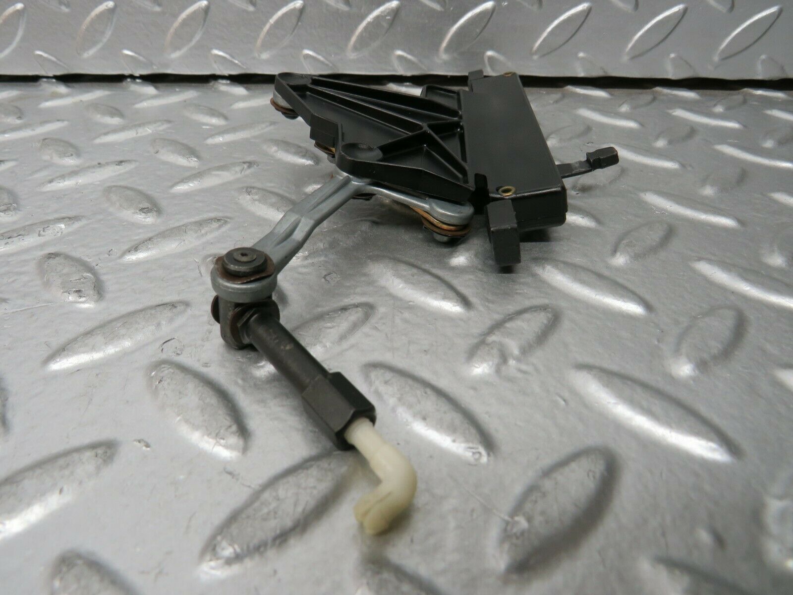 23362 Mercedes-Benz W116 350SE Heater Control