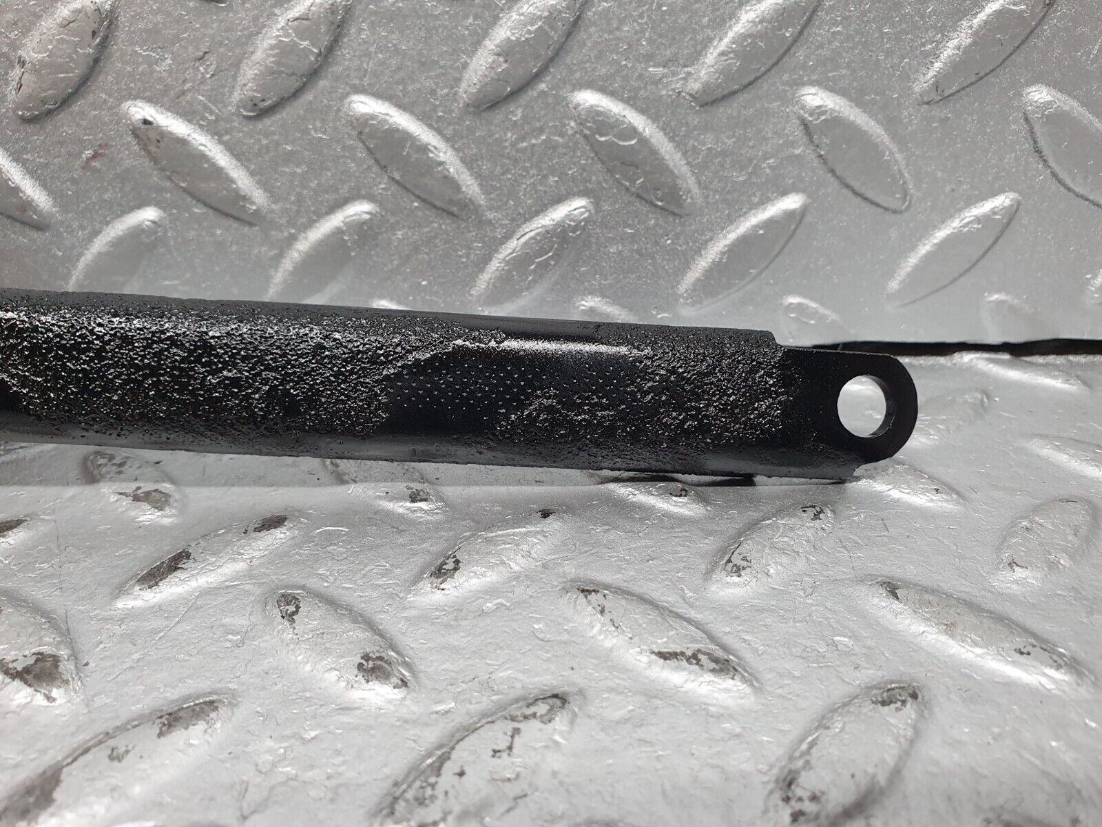 41230 Mercedes-Benz W126 300SE Belt Tensioner Bracket 1032021240